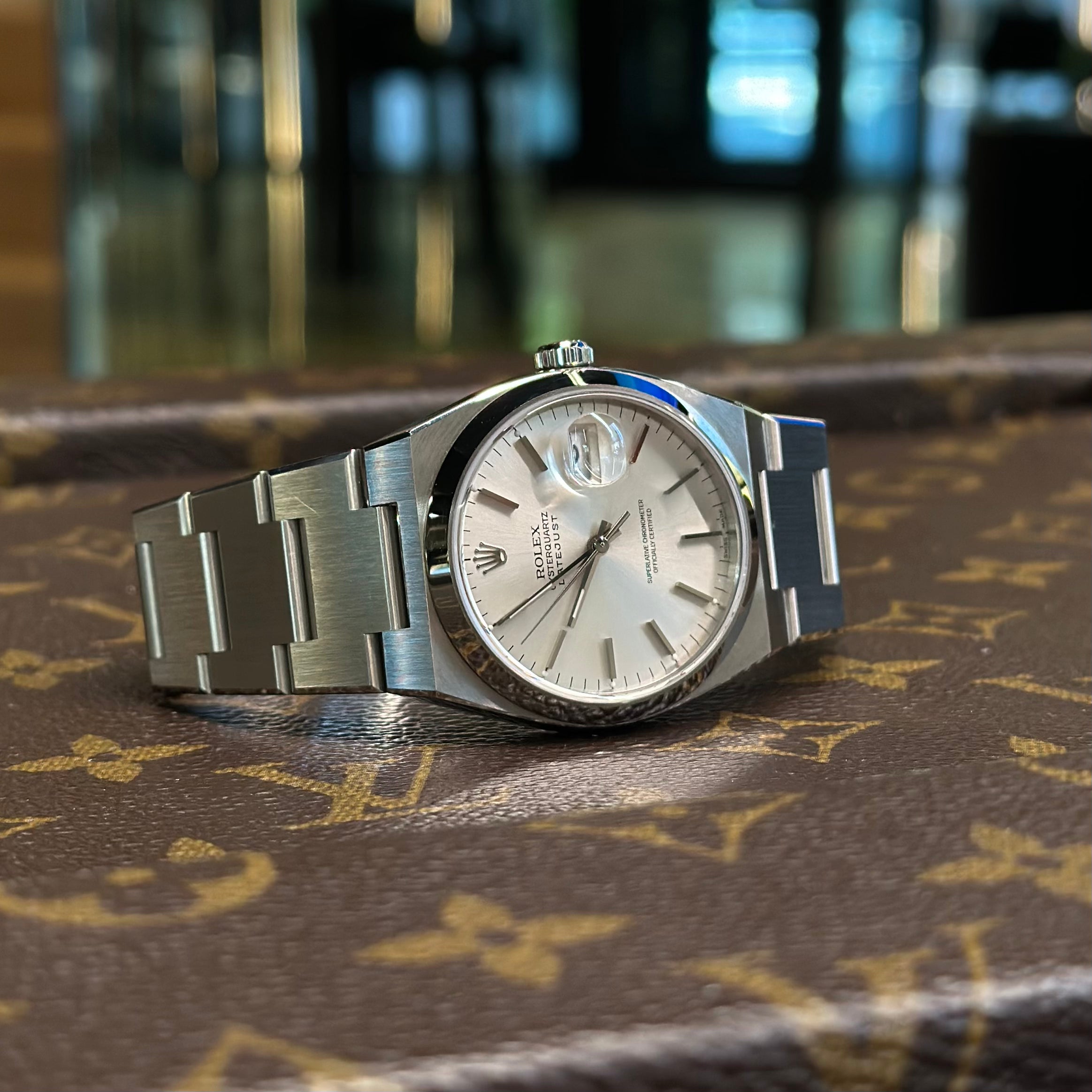 Datejust Oysterquartz REF. 17000 Full Set