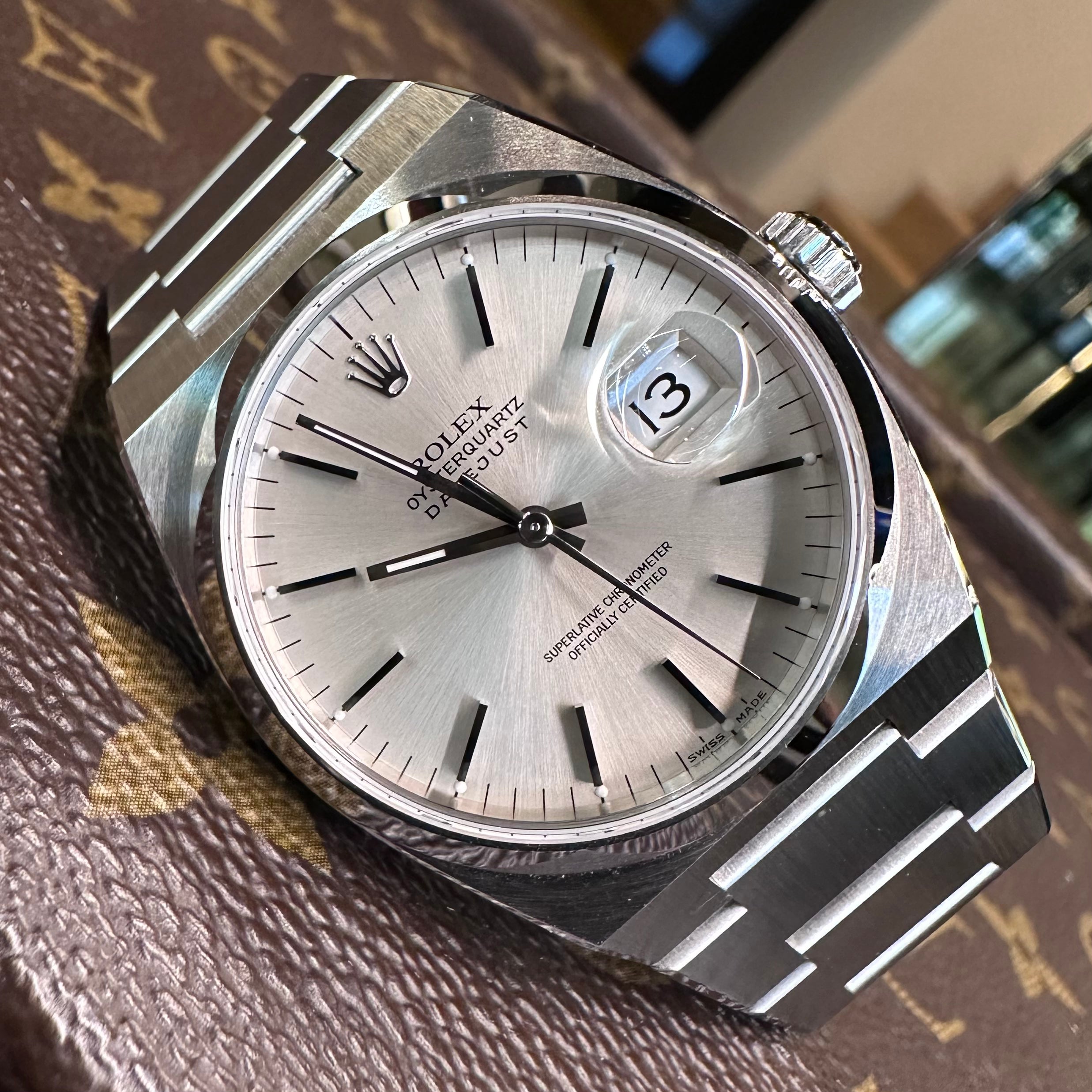Datejust Oysterquartz REF. 17000 Full Set