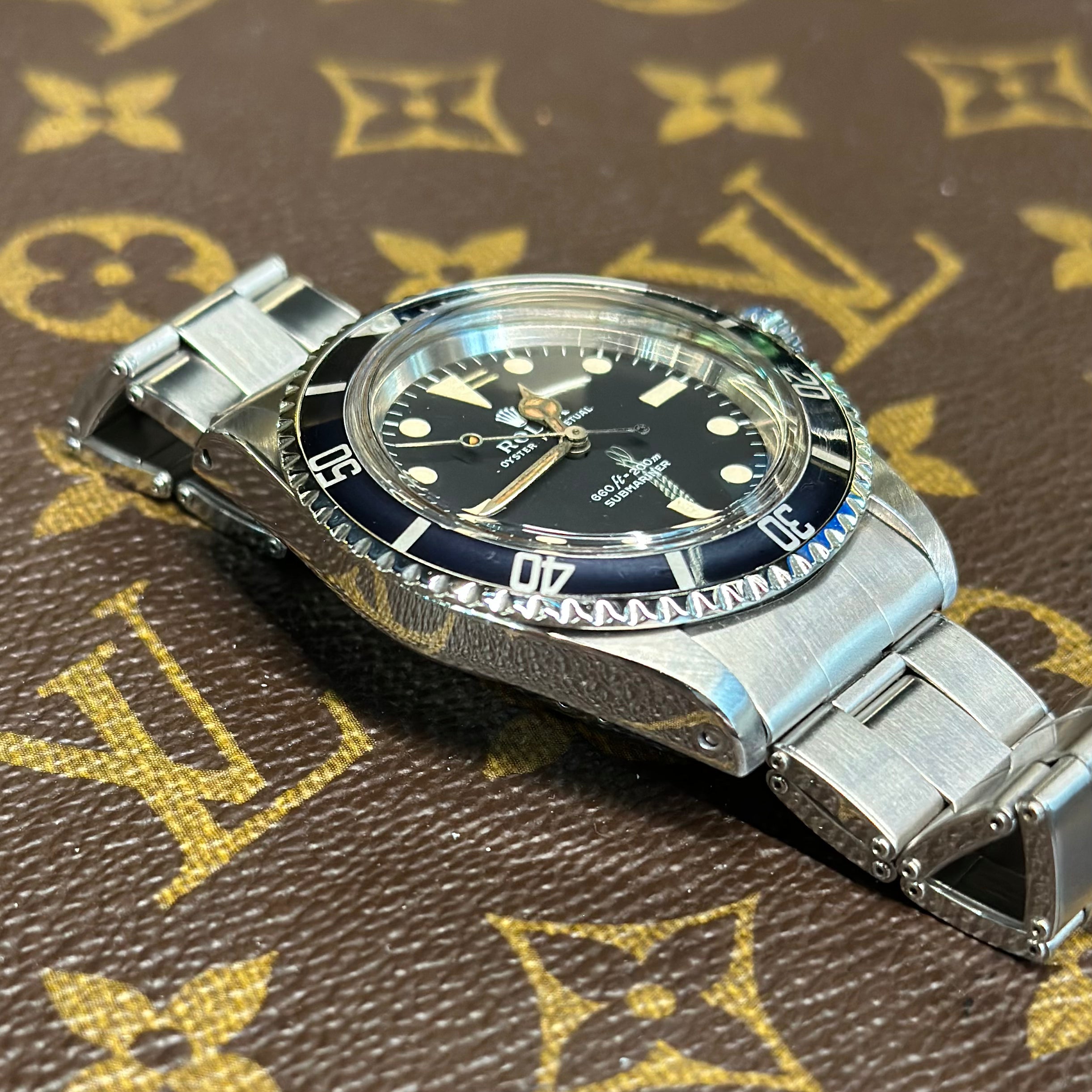 Rolex Submariner (No Date) REF. 5513