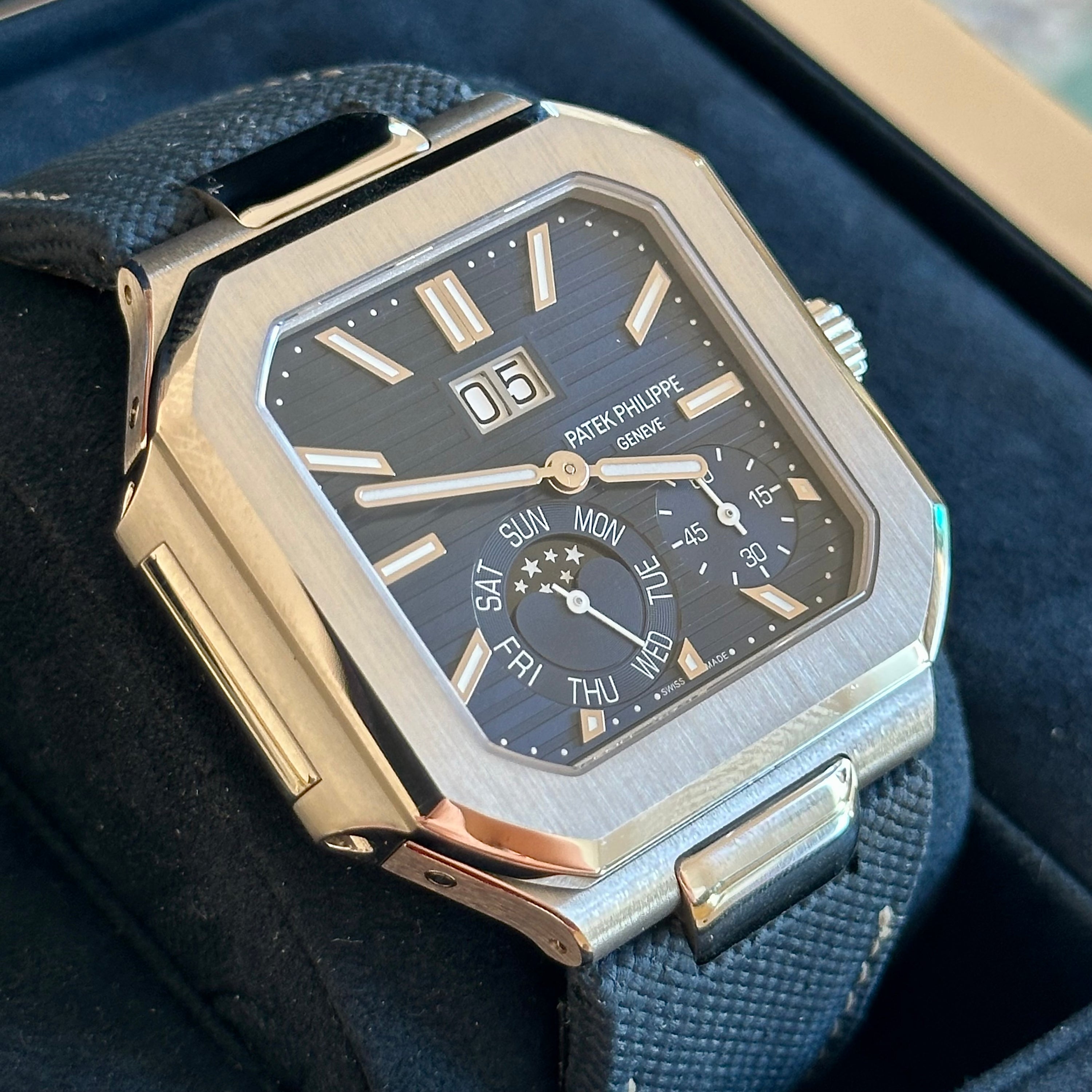Patek Philippe Cubitus REF. 5822P-001