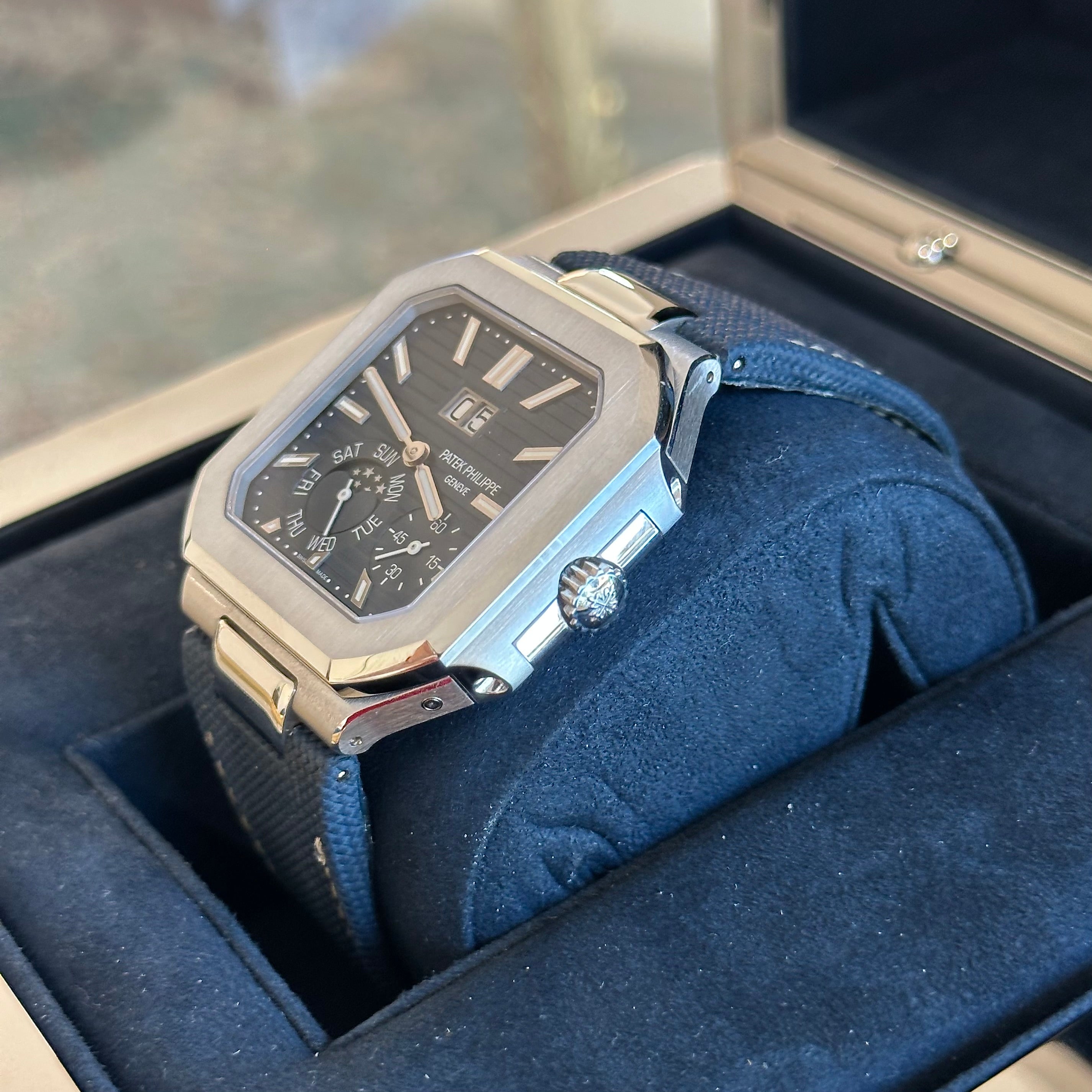 Patek Philippe Cubitus REF. 5822P-001