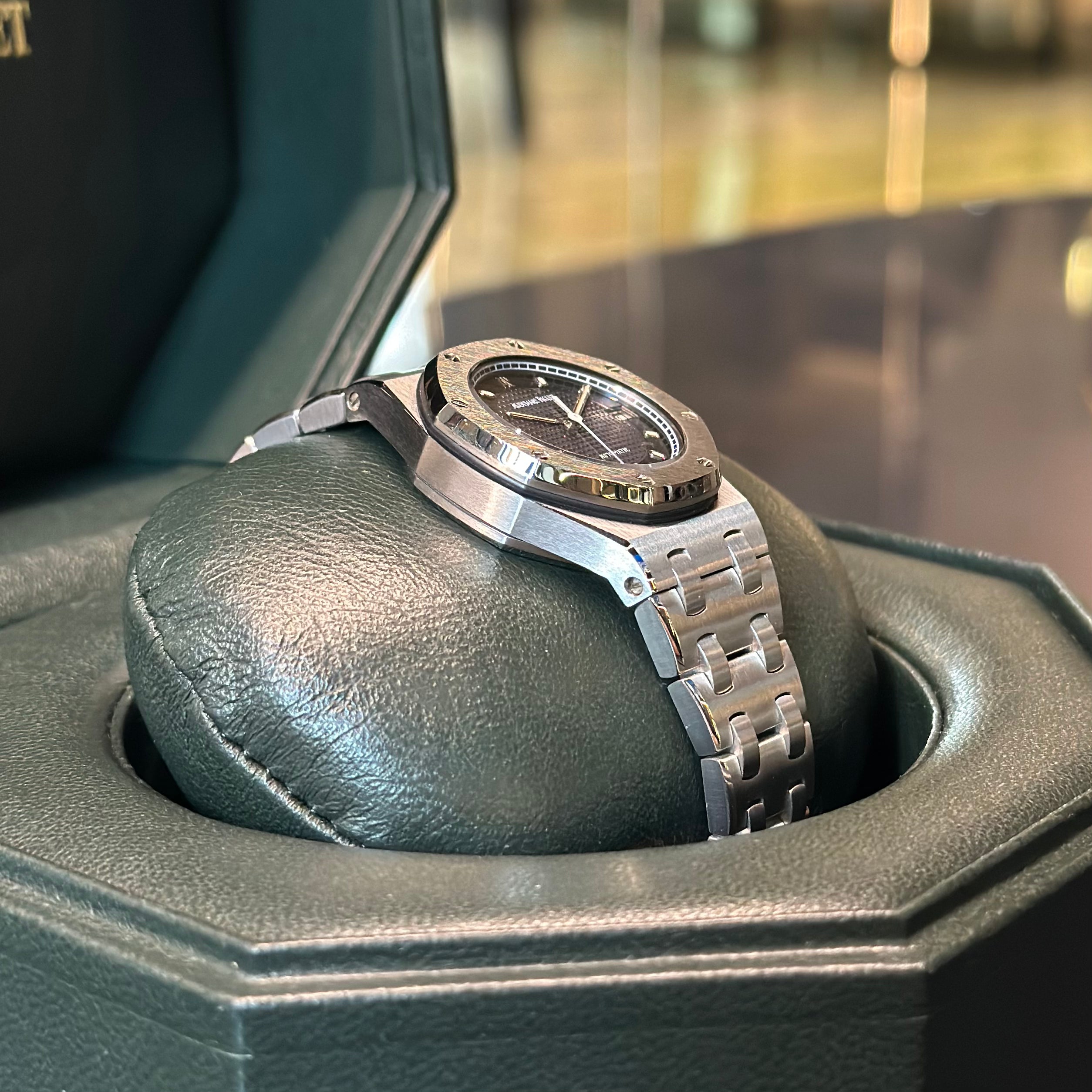 Audemars Piguet Royal Oak Offshore Lady Off Shore "lady" REF. 79290ST