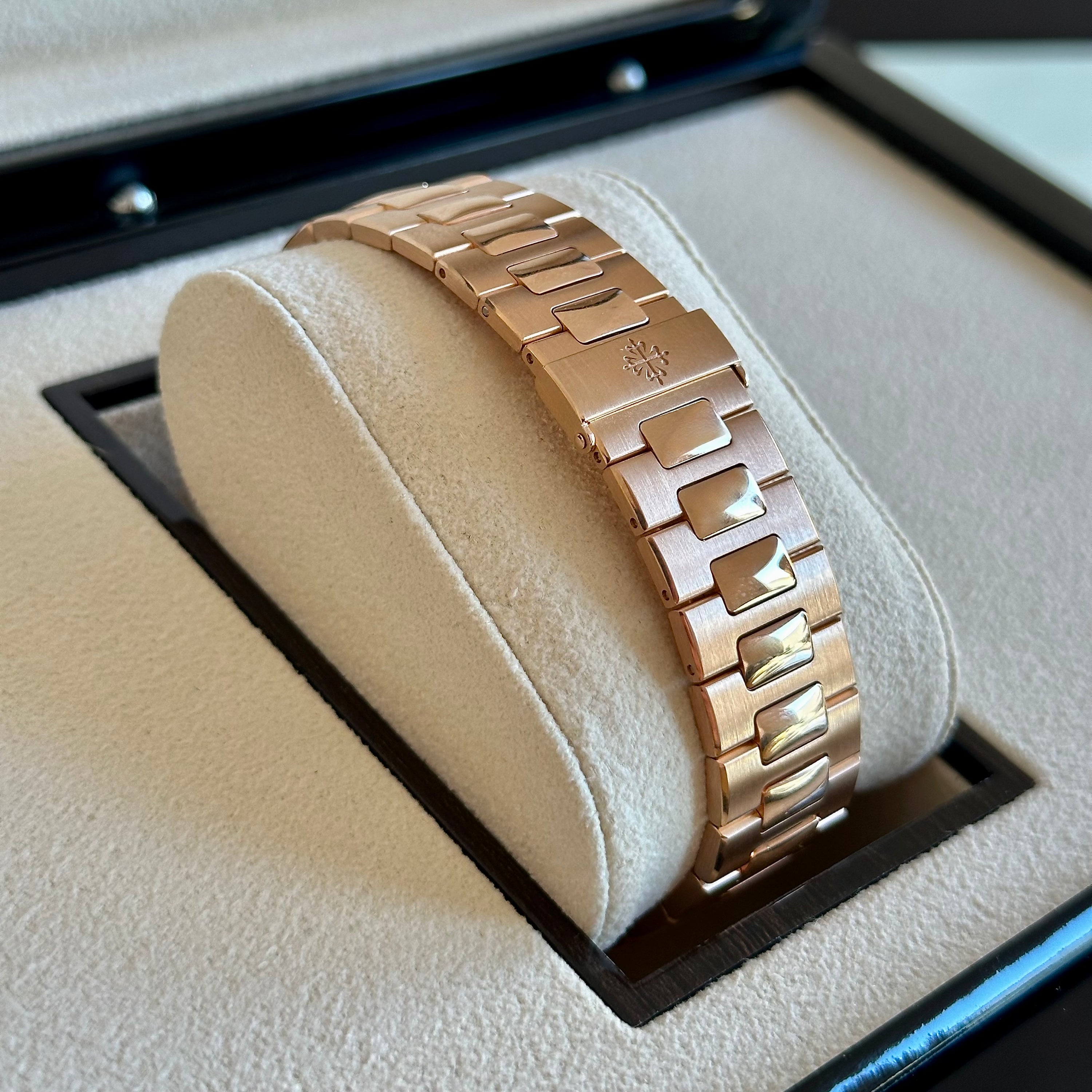 Patek Philippe Nautilus REF. 5980/1R-001