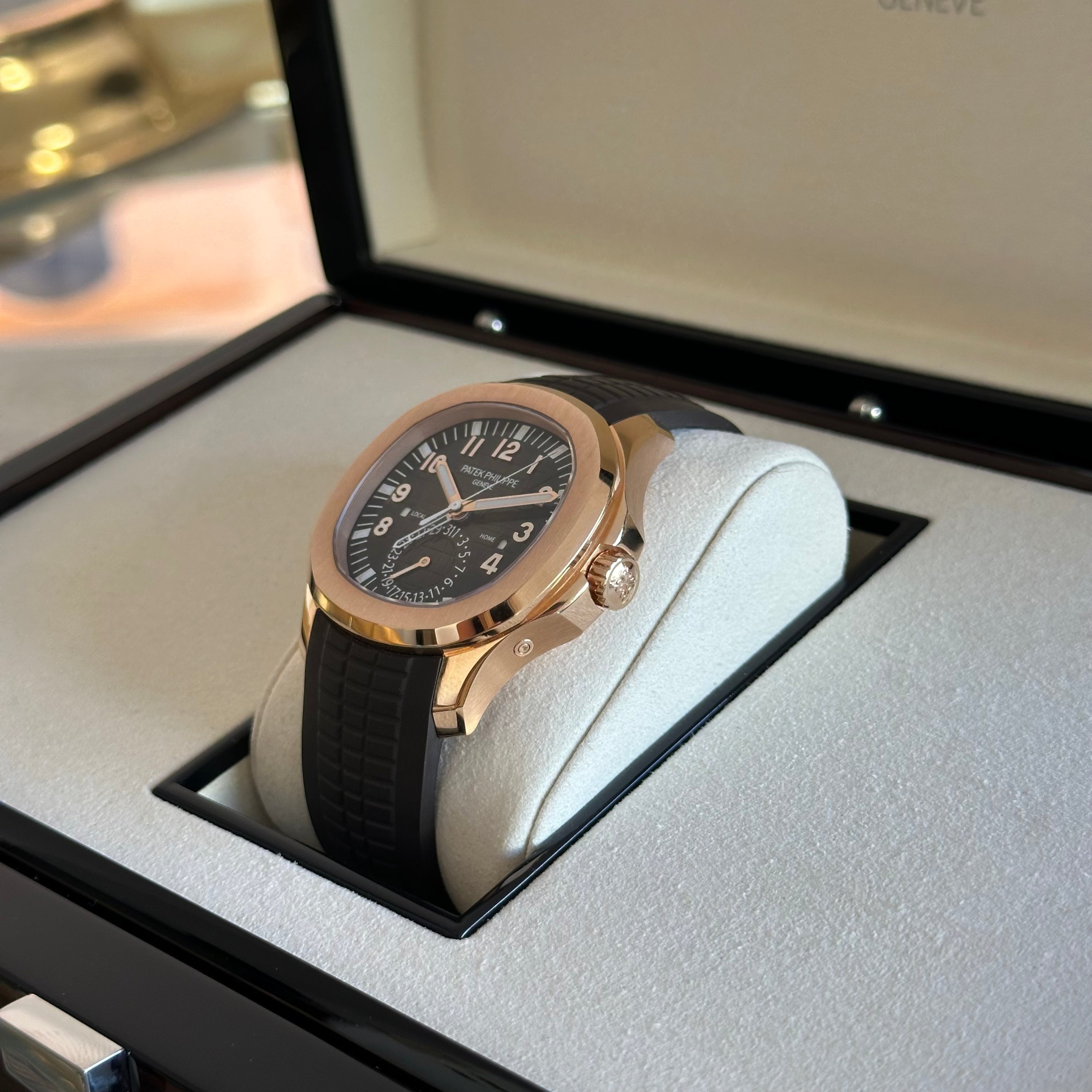 Patek Philippe Aquanaut REF. 5164R-001