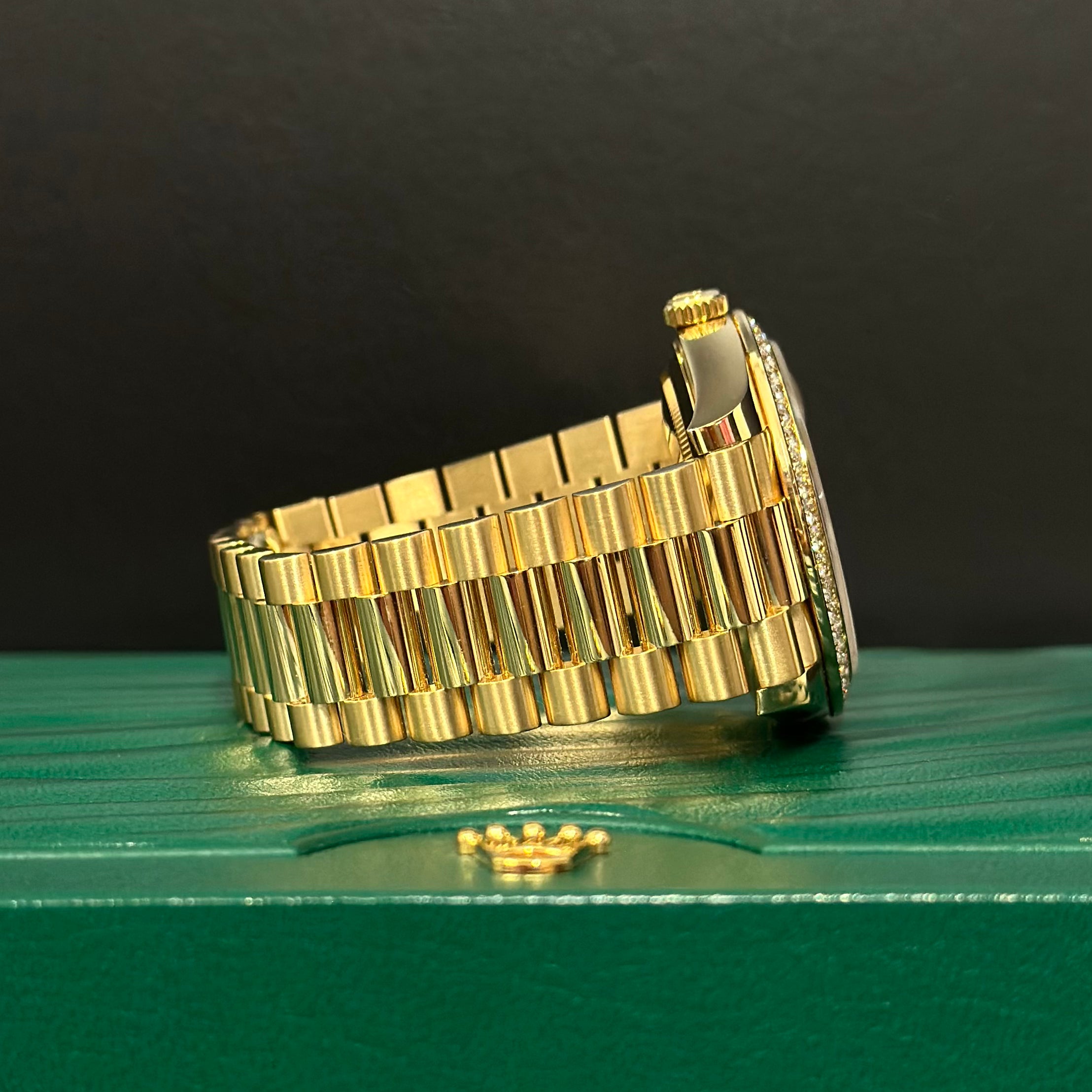 Rolex Day-Date 40 REF. 228348RBR s.7x