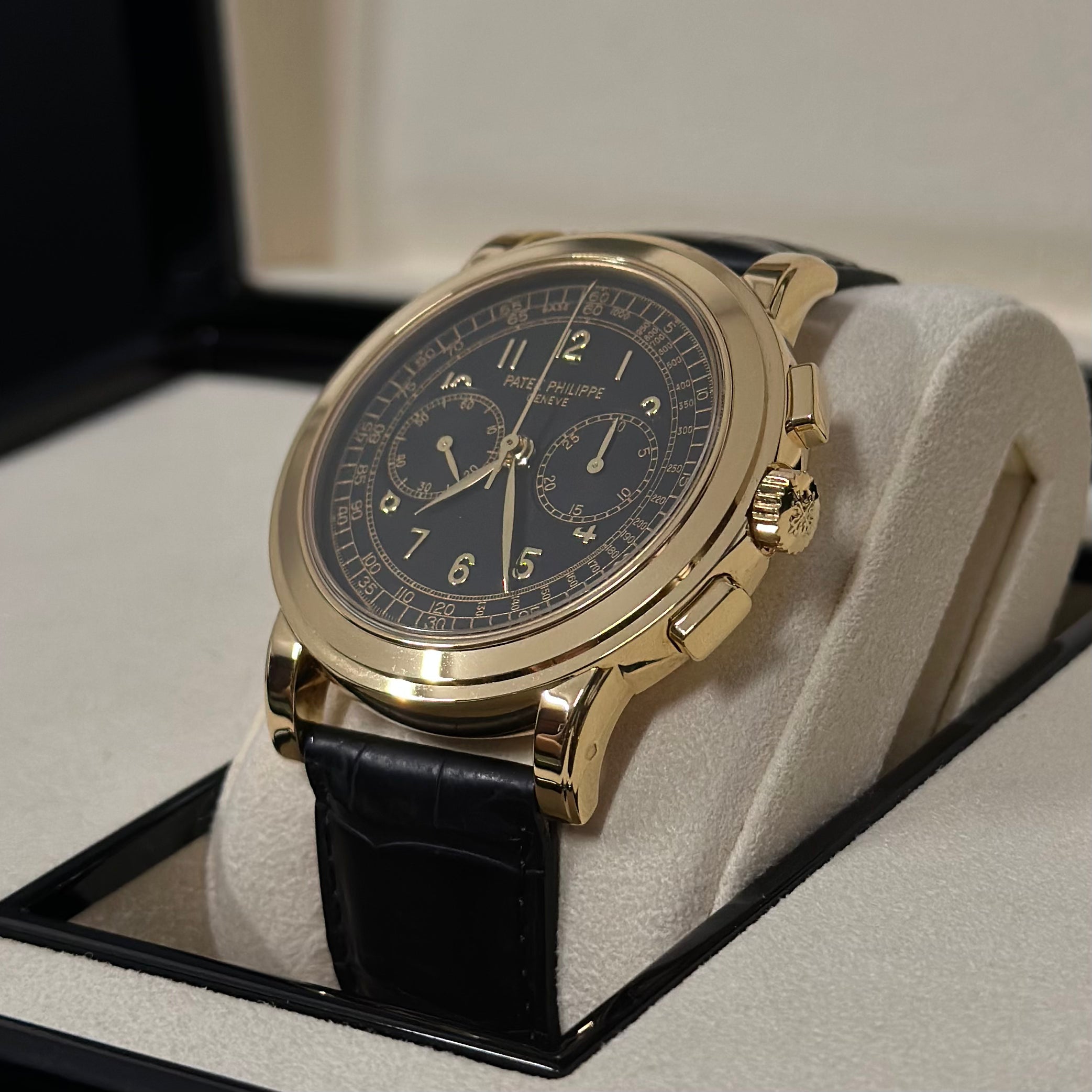Patek Philippe Chronograph REF. 5070J-001
