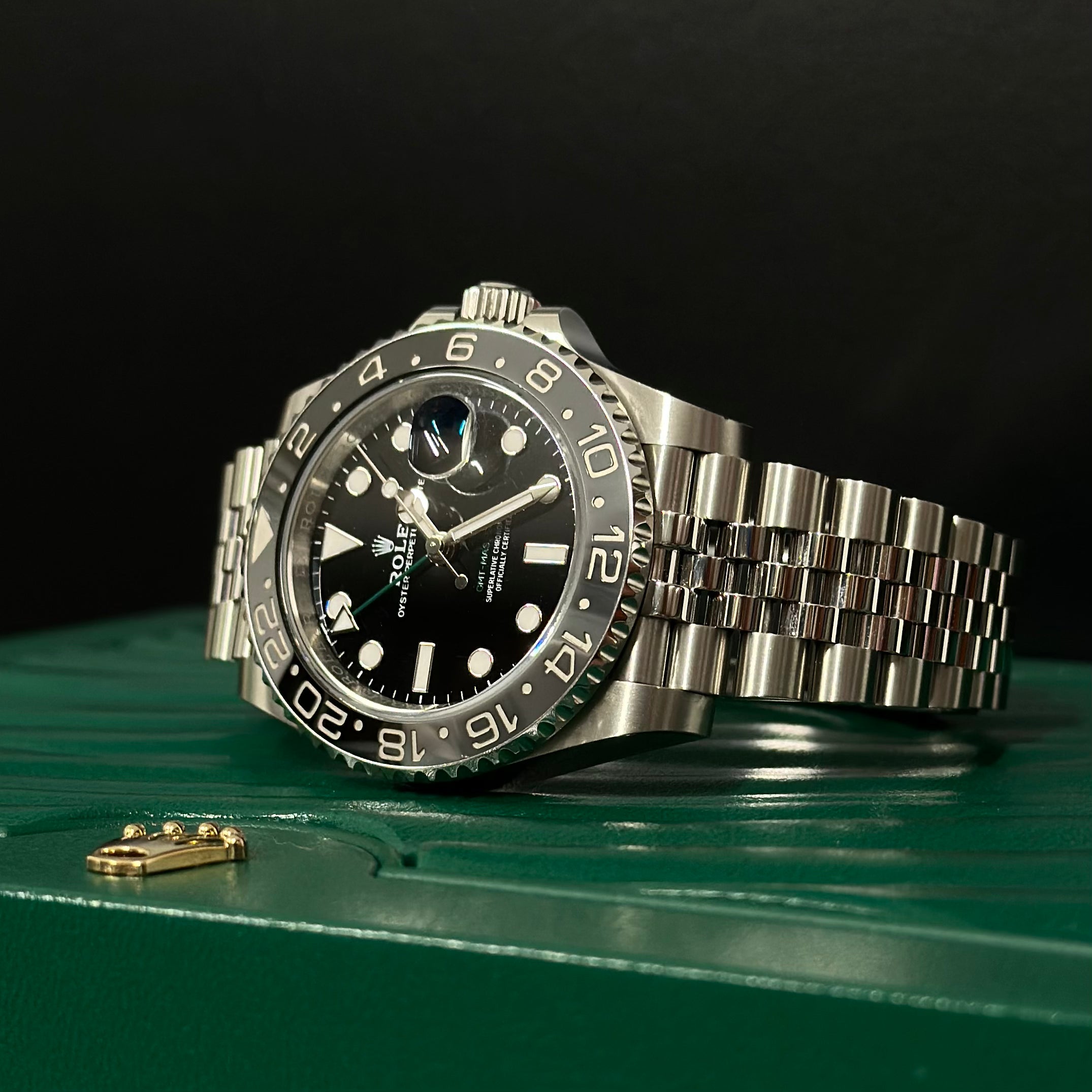 Rolex GMT-Master II REF. 126710GRNR Bruce Wayne