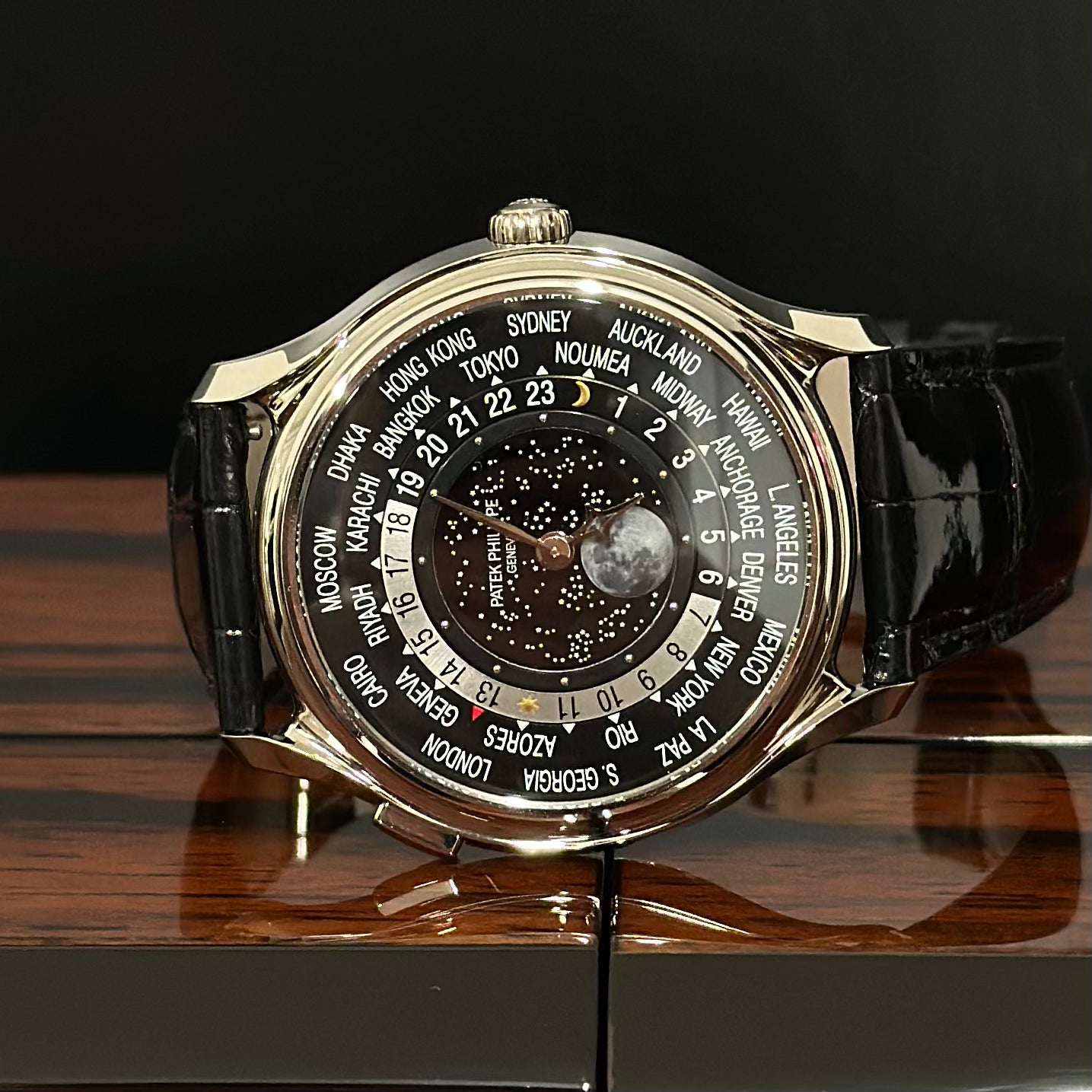 Patek Philippe World Time Anniversary 175th REF. 5575G-001