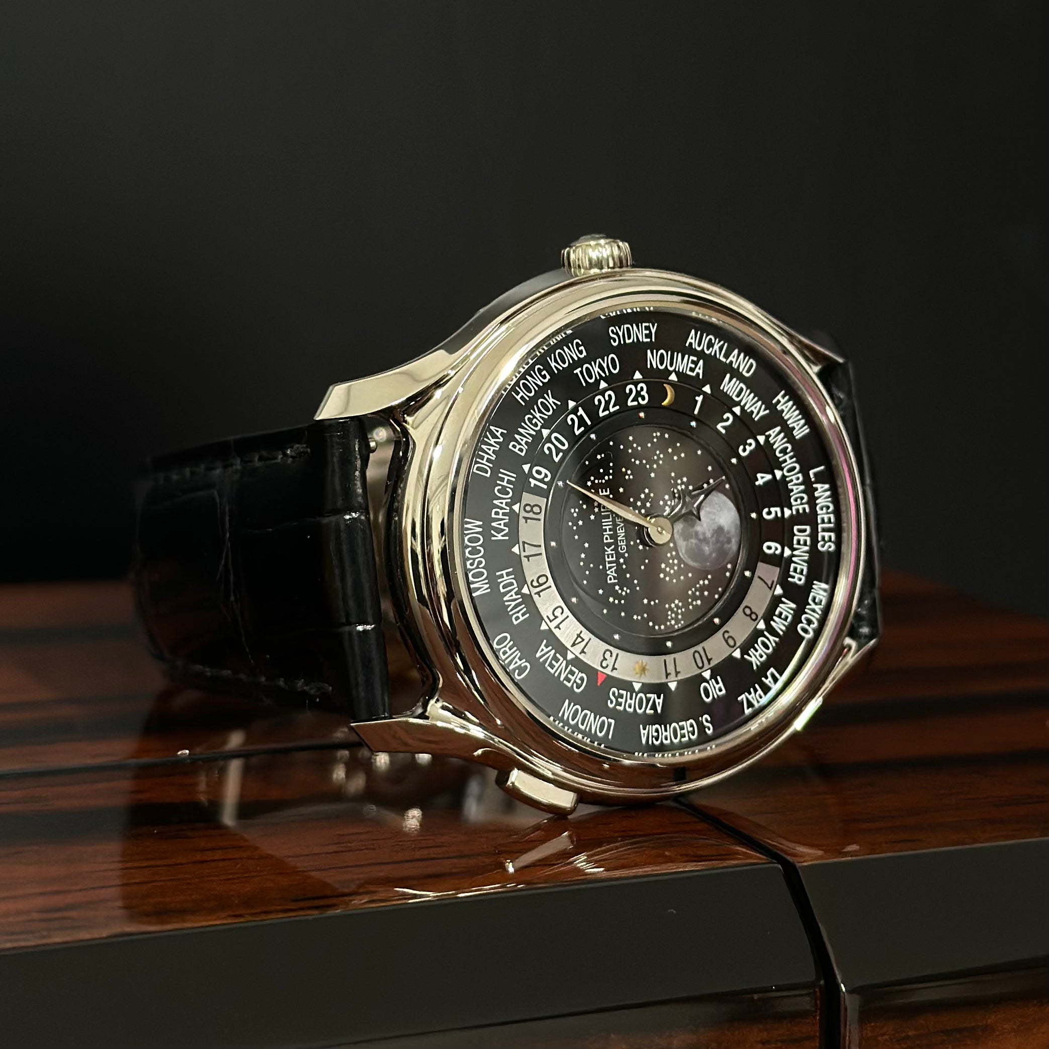 Patek Philippe World Time Anniversary 175th REF. 5575G-001