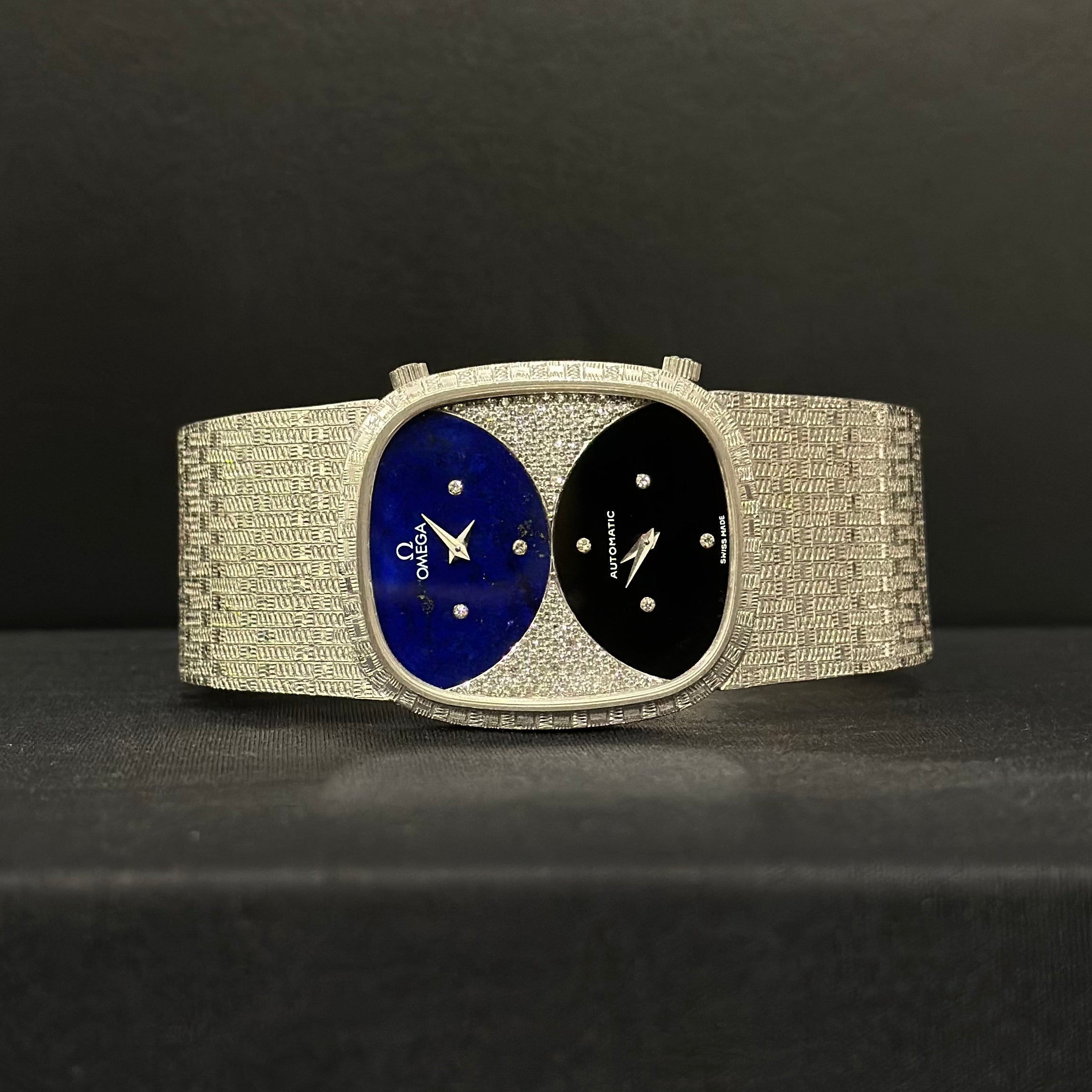 Omega Classic Vintage Day&night