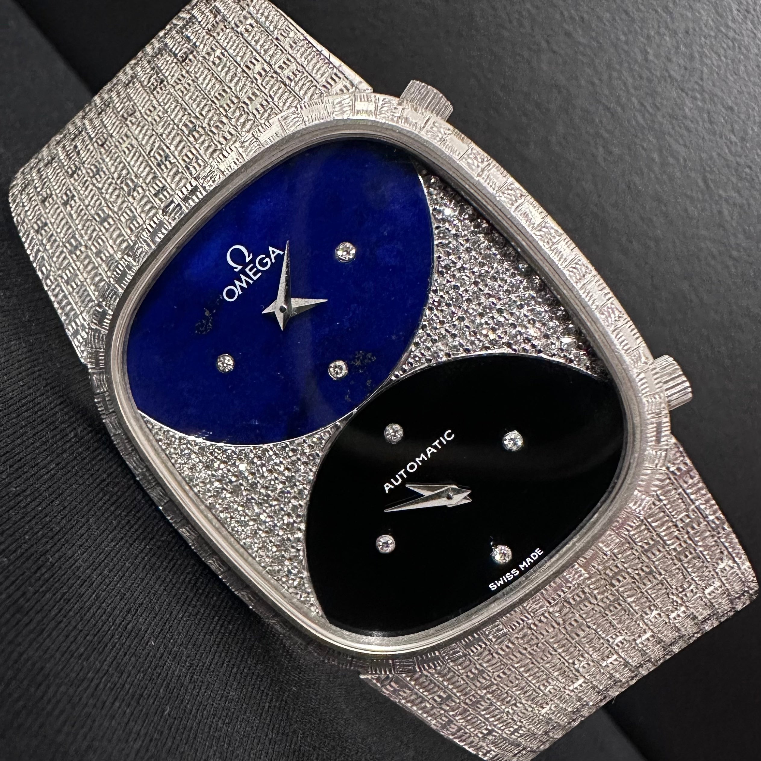 Omega Classic Vintage Day&night