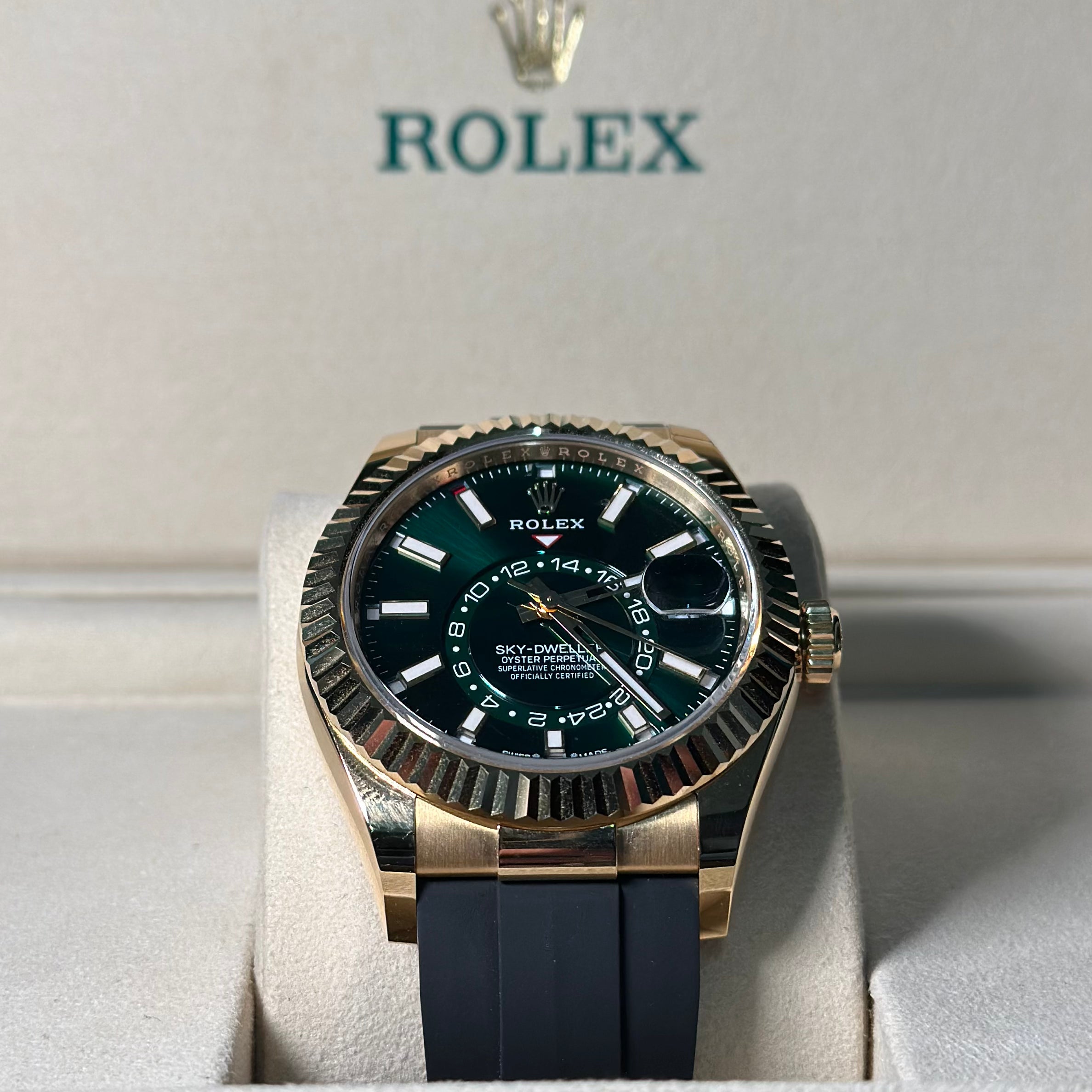 Rolex Sky-Dweller REF. 336238