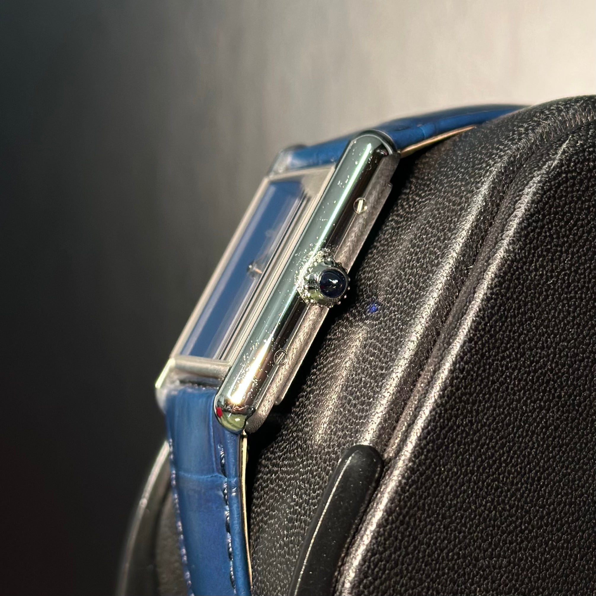 Cartier Tank Must Cartier REF. 4323