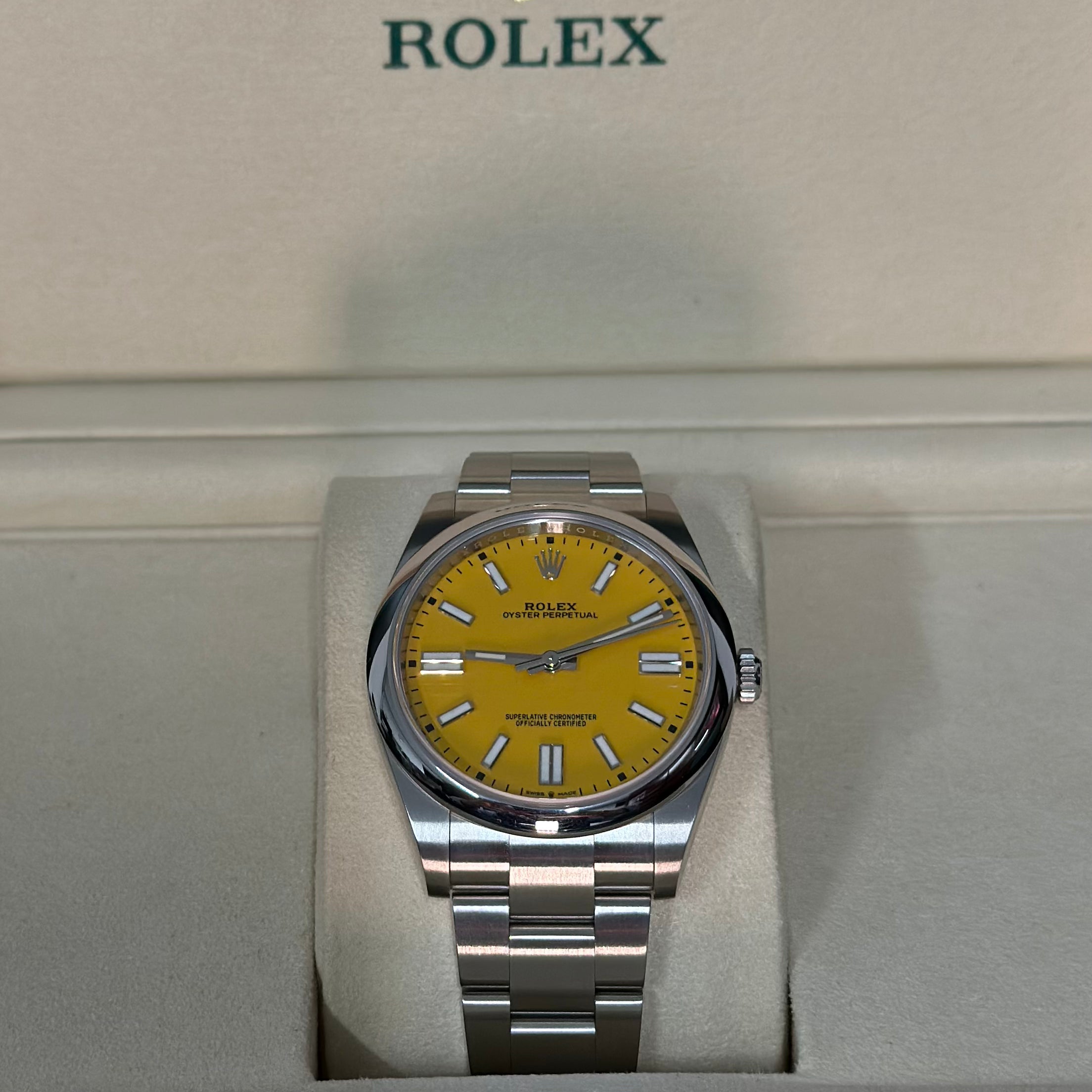Rolex Oyster Perpetual 41 REF. 124300