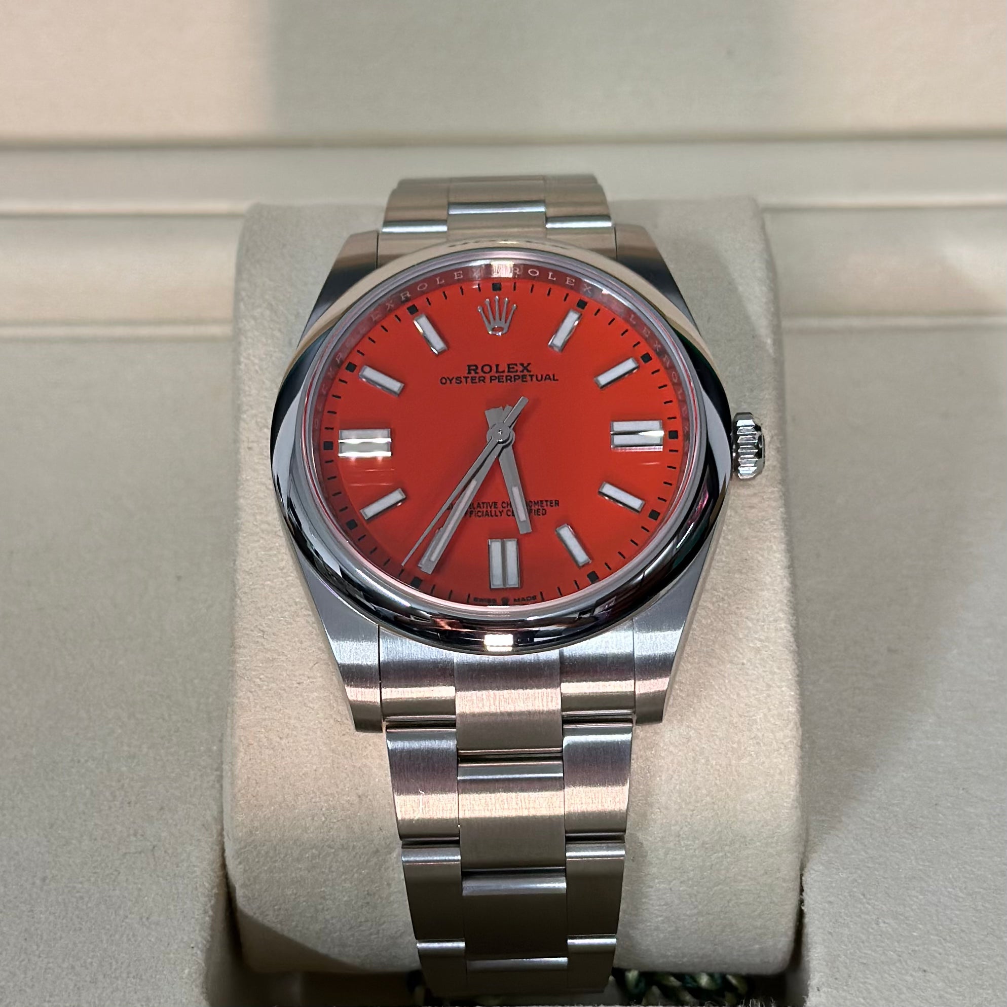 Rolex Oyster Perpetual 41 REF. 124300