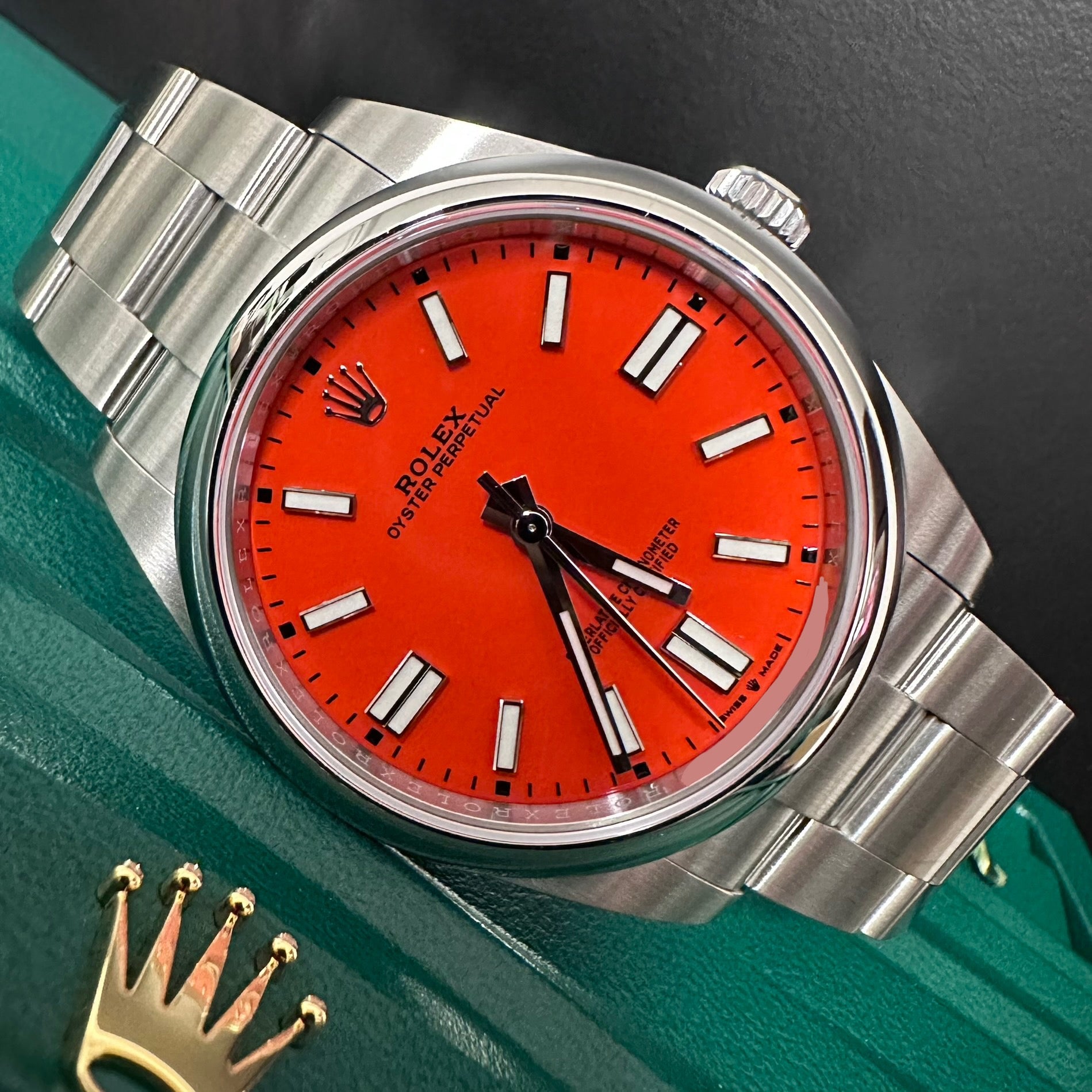 Rolex Oyster Perpetual 41 REF. 124300