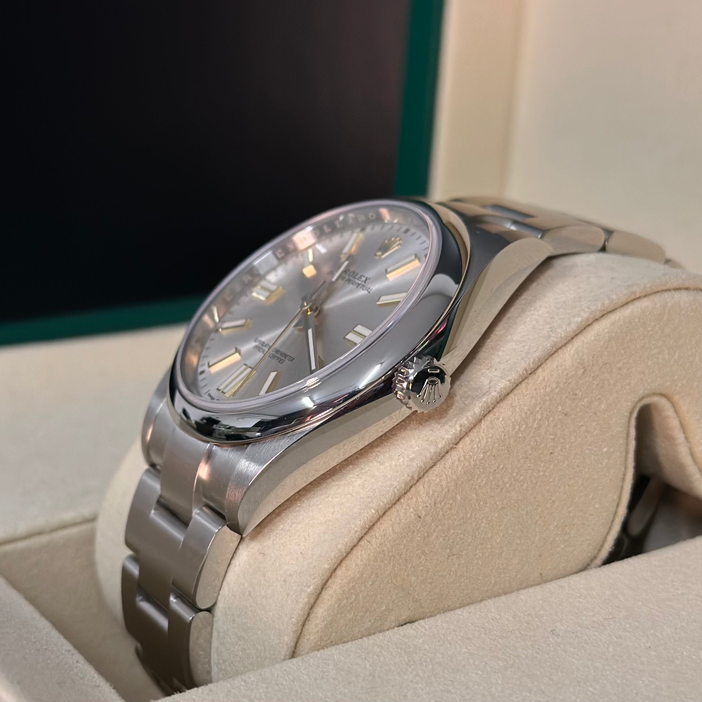 Rolex Oyster Perpetual 41 REF. 124300