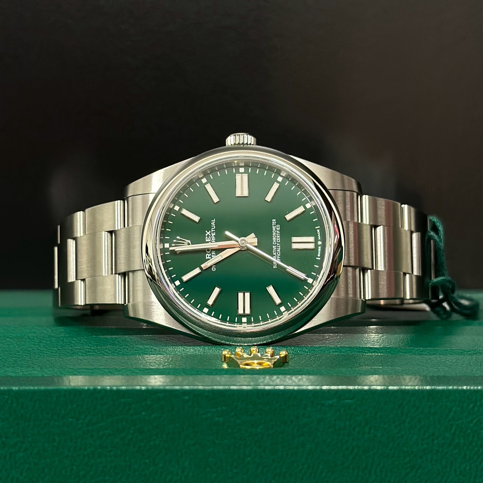 Rolex Oyster Perpetual 41 REF. 124300 S. 1Y9