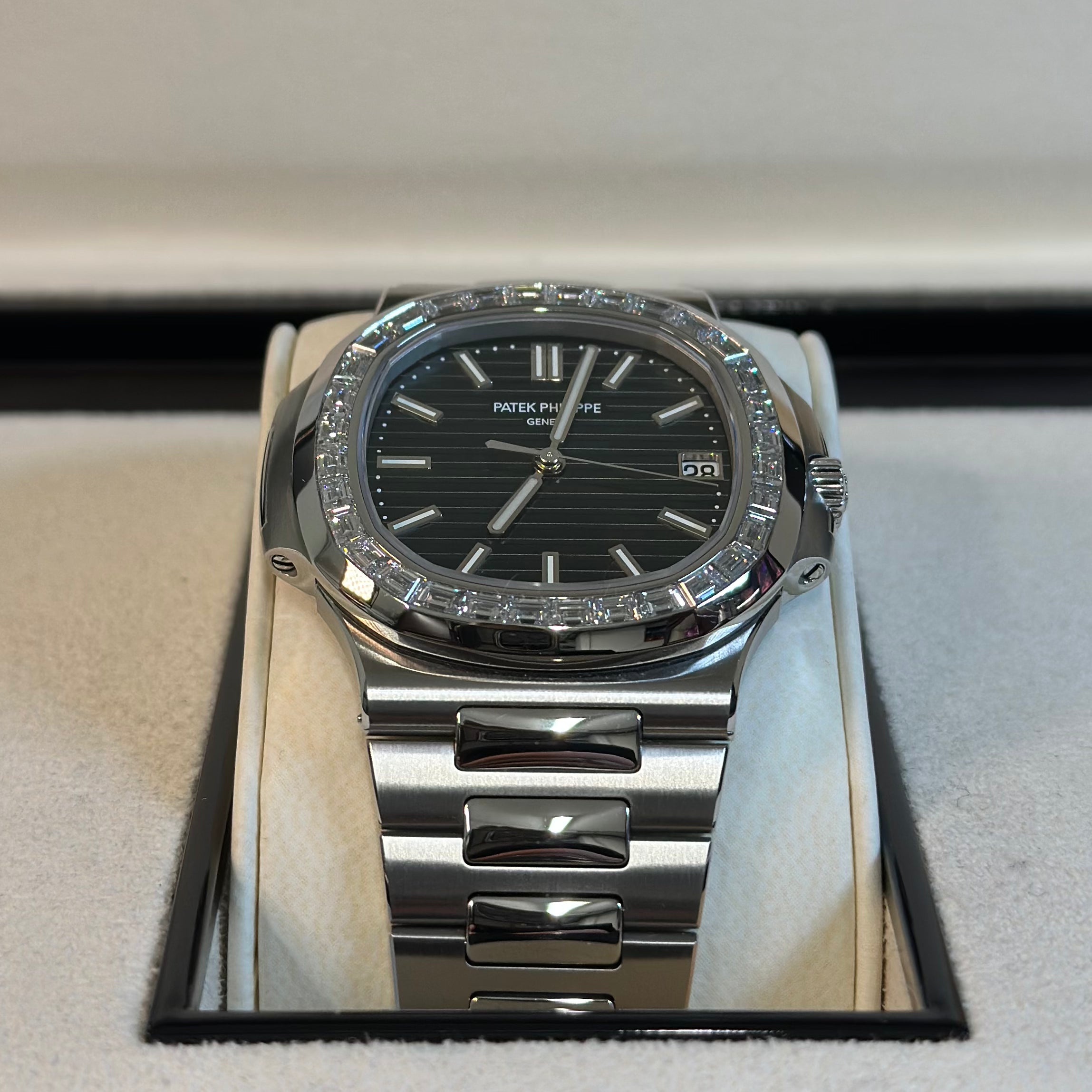 Patek Philippe Nautilus REF. 5711/1300A-001