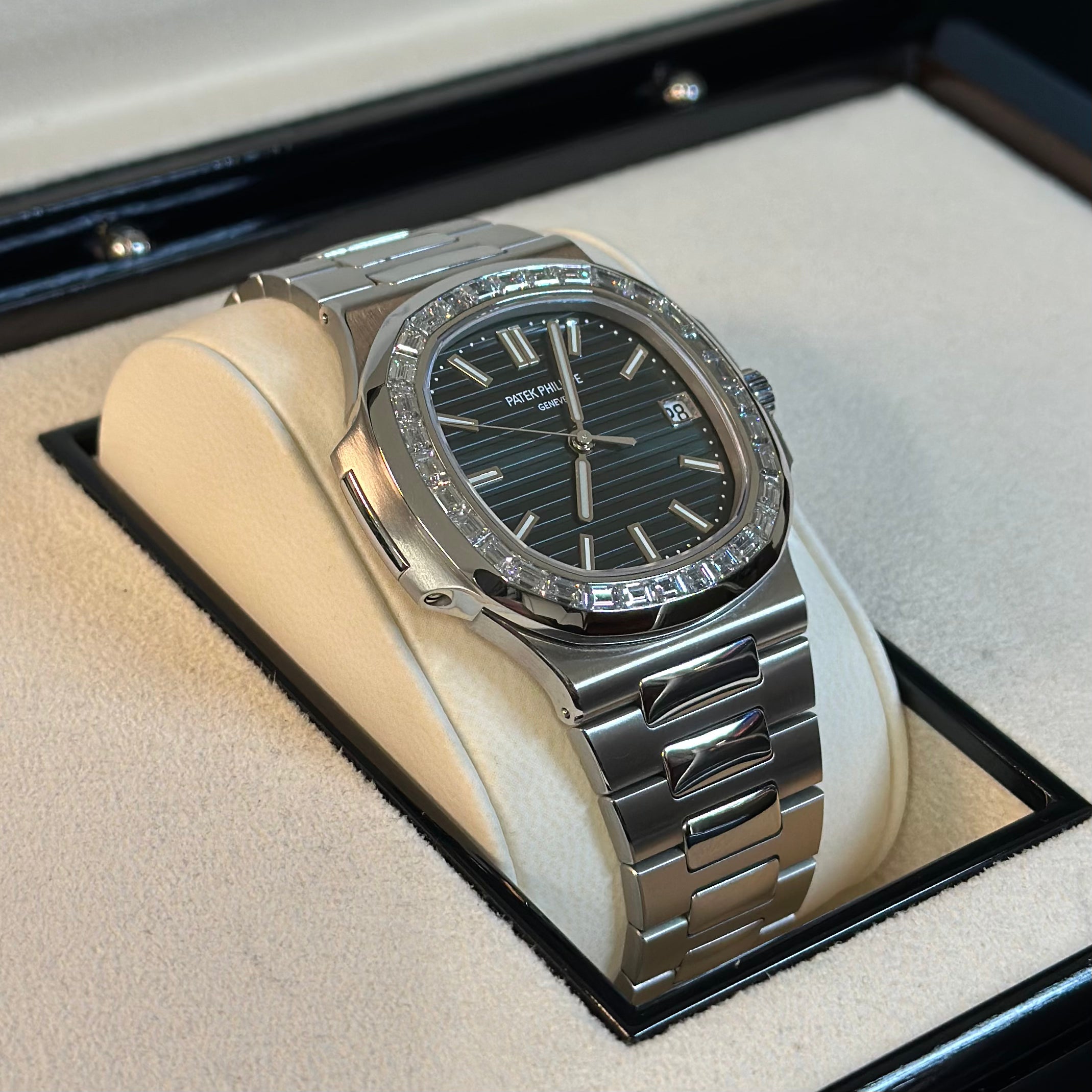 Patek Philippe Nautilus REF. 5711/1300A-001