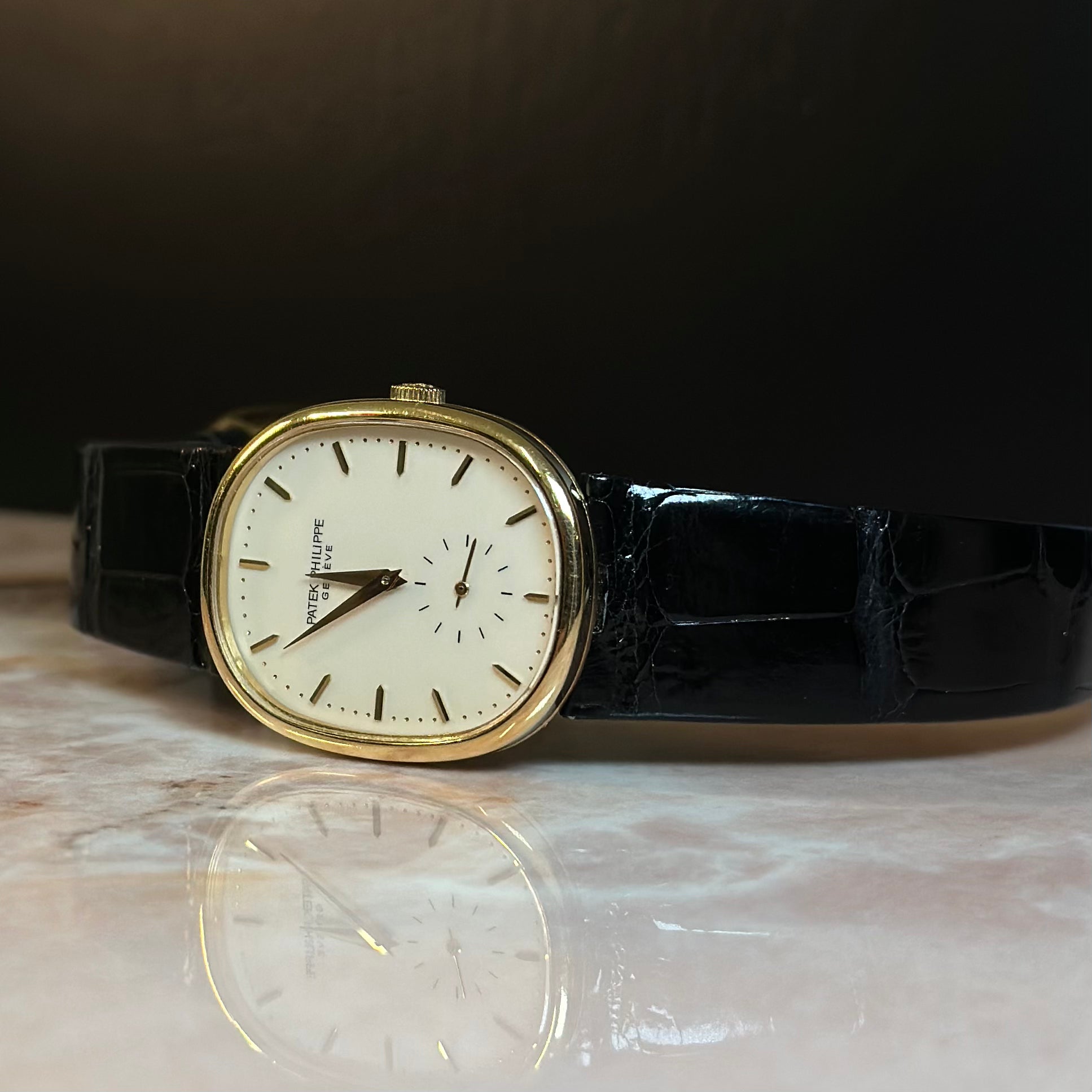 Patek Philippe Golden Ellipse REF. 3948