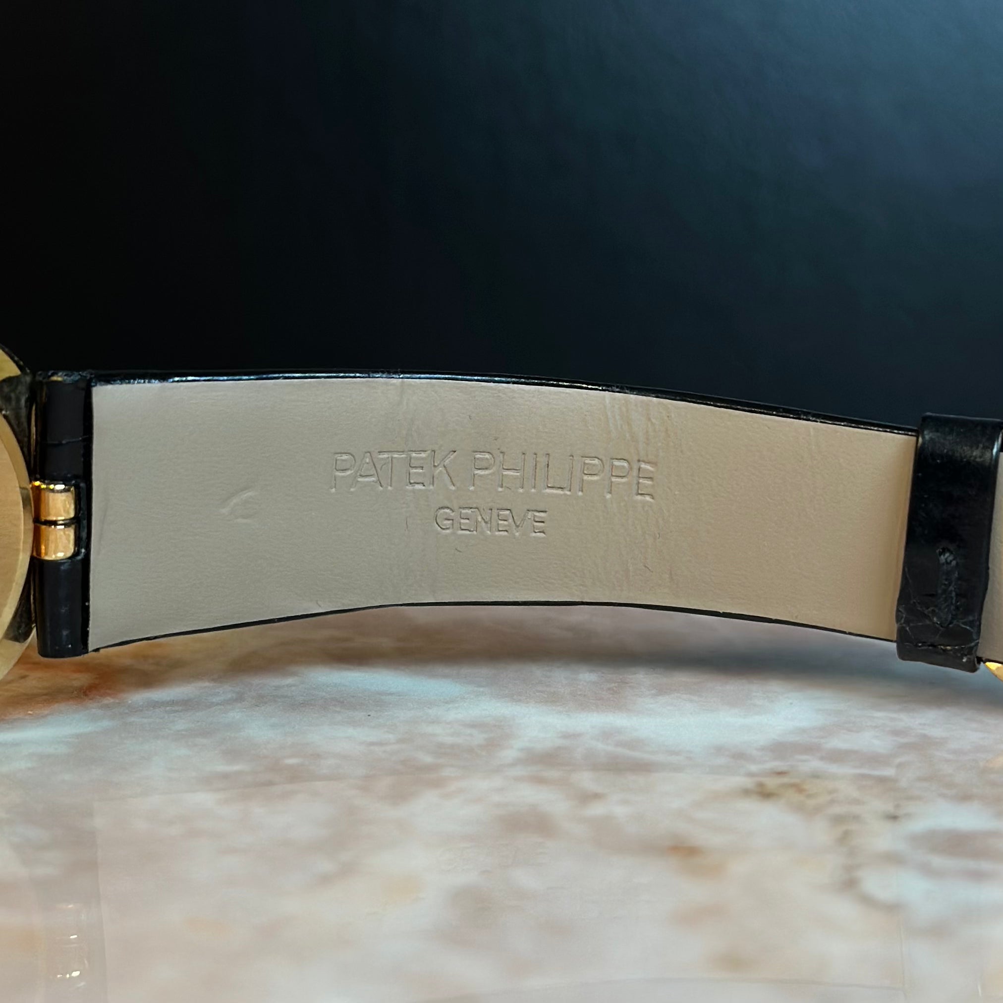 Patek Philippe Golden Ellipse REF. 3948