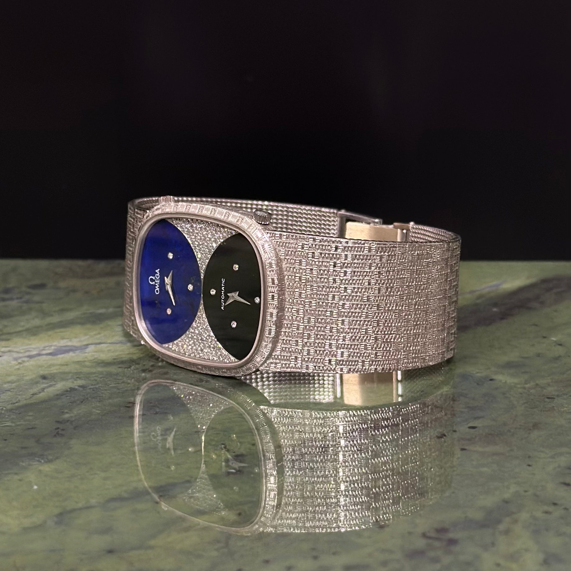 Omega Classic Vintage Day&night