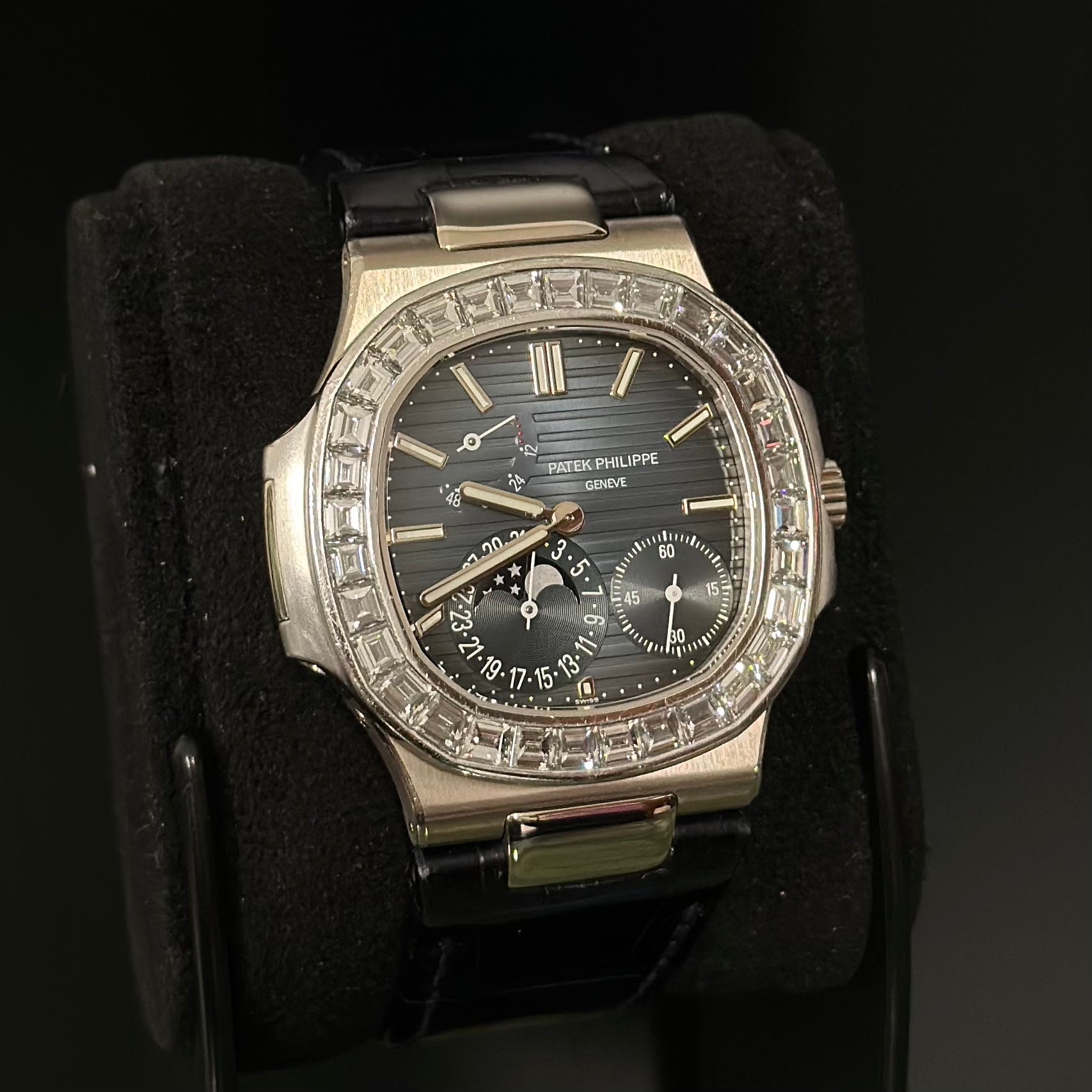 Patek Philippe Nautilus REF. 5722G-001