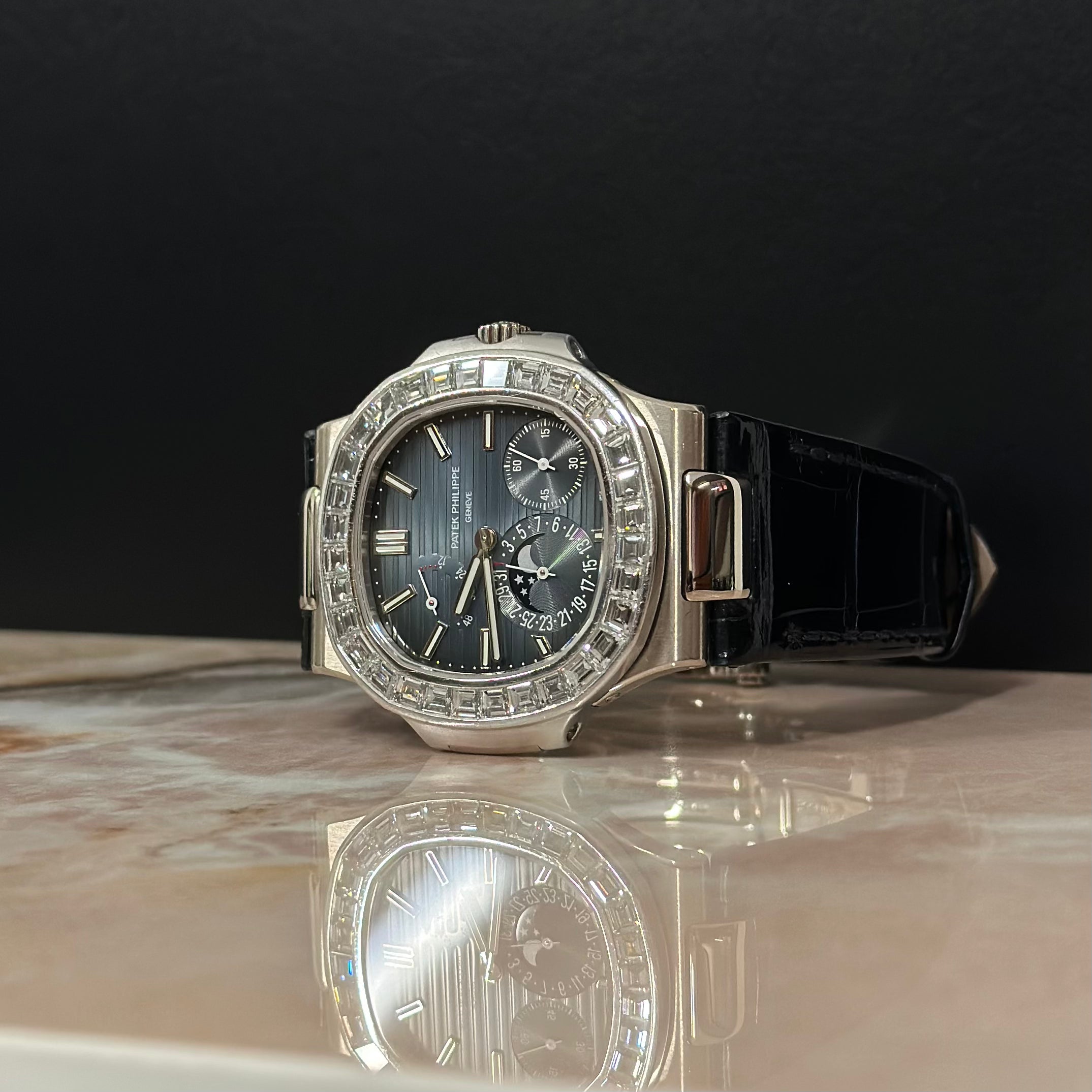 Patek Philippe Nautilus REF. 5722G-001
