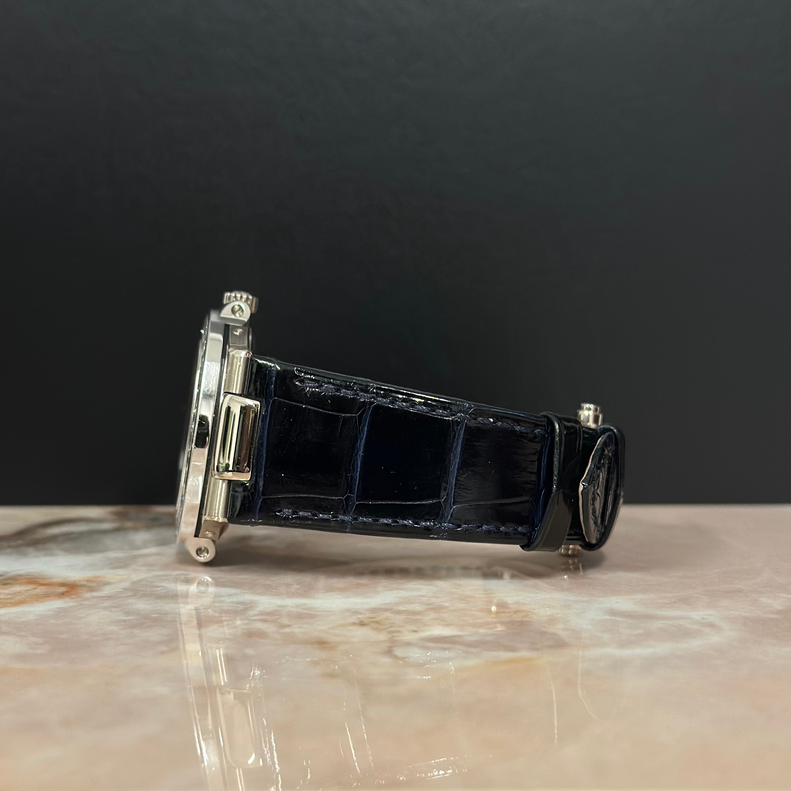 Patek Philippe Nautilus REF. 5722G-001