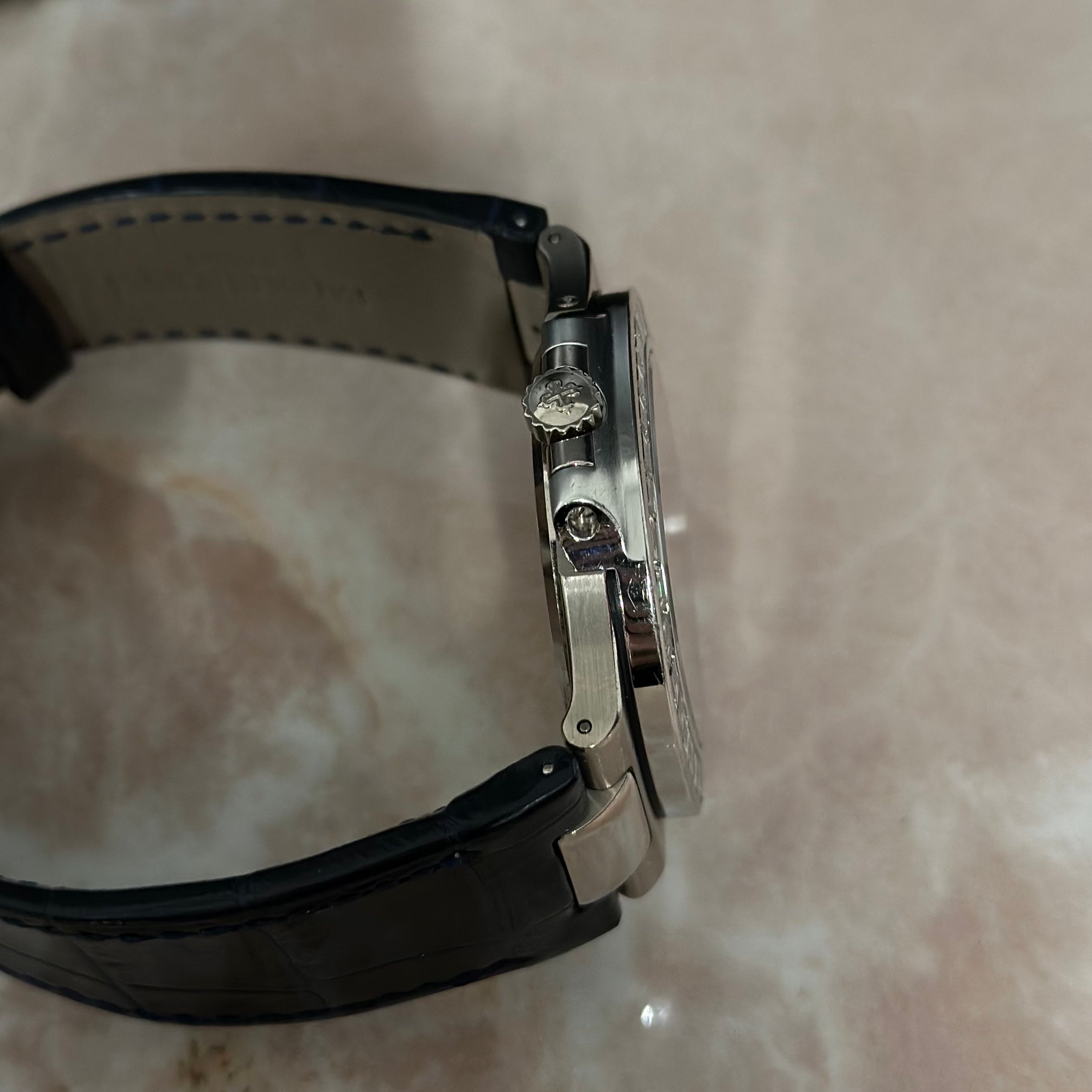 Patek Philippe Nautilus REF. 5722G-001