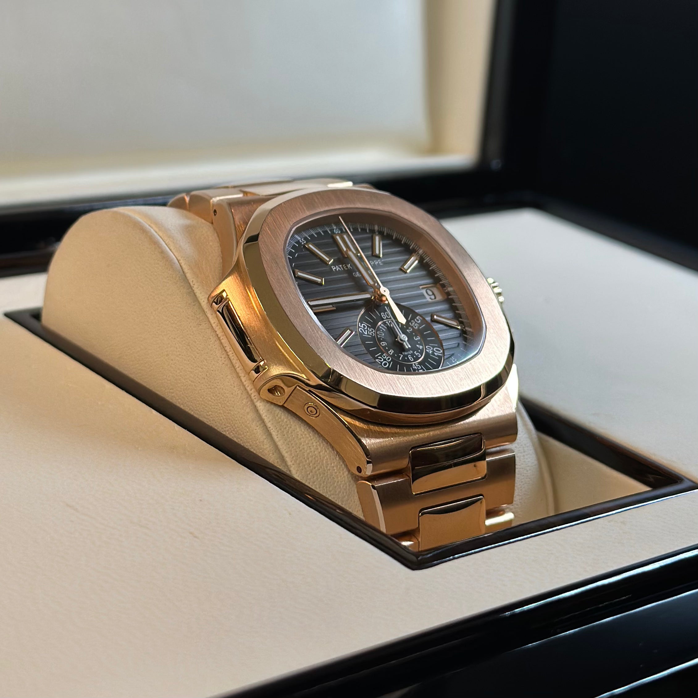 Patek Philippe Nautilus REF. 5980/1R-001
