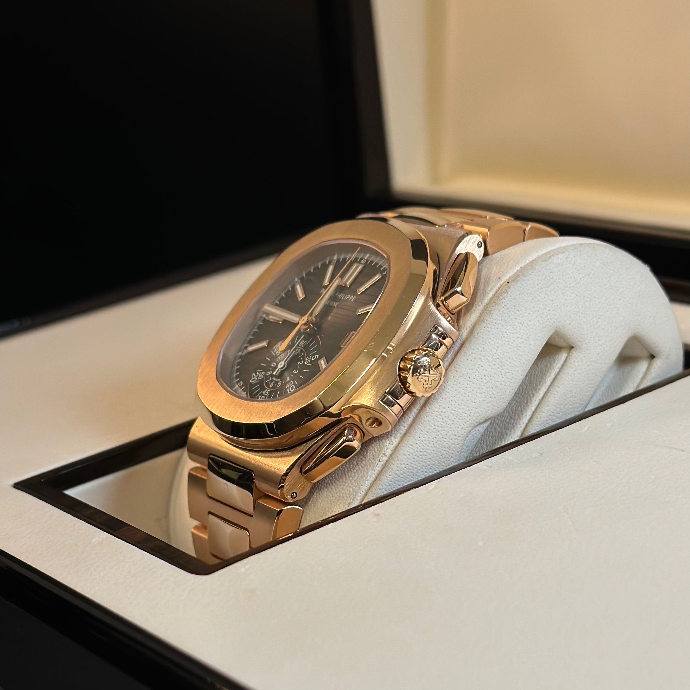 Patek Philippe Nautilus REF. 5980/1R-001