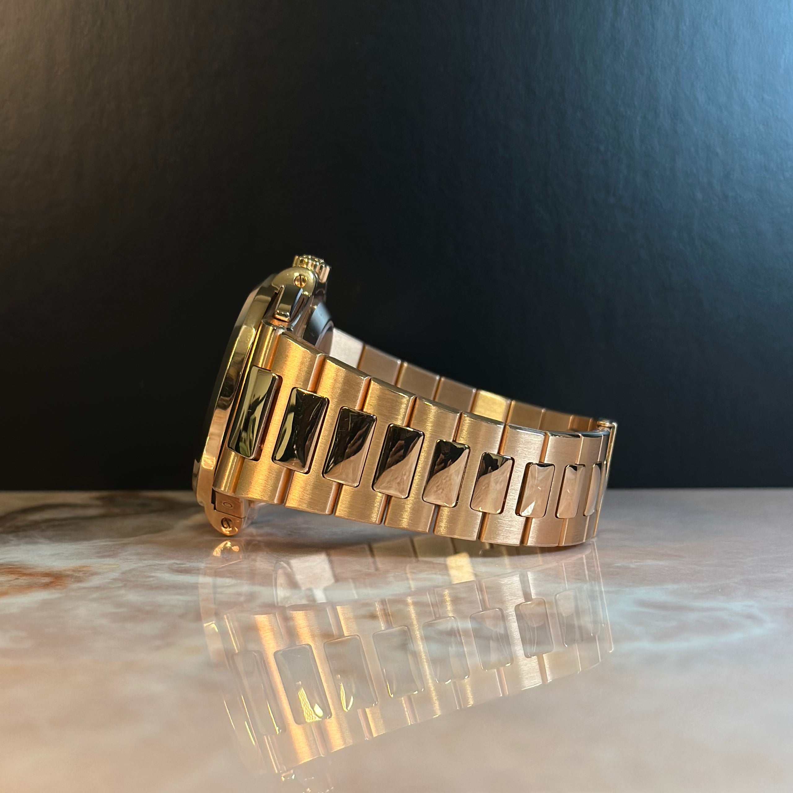 Patek Philippe Nautilus REF. 5980/1R-001