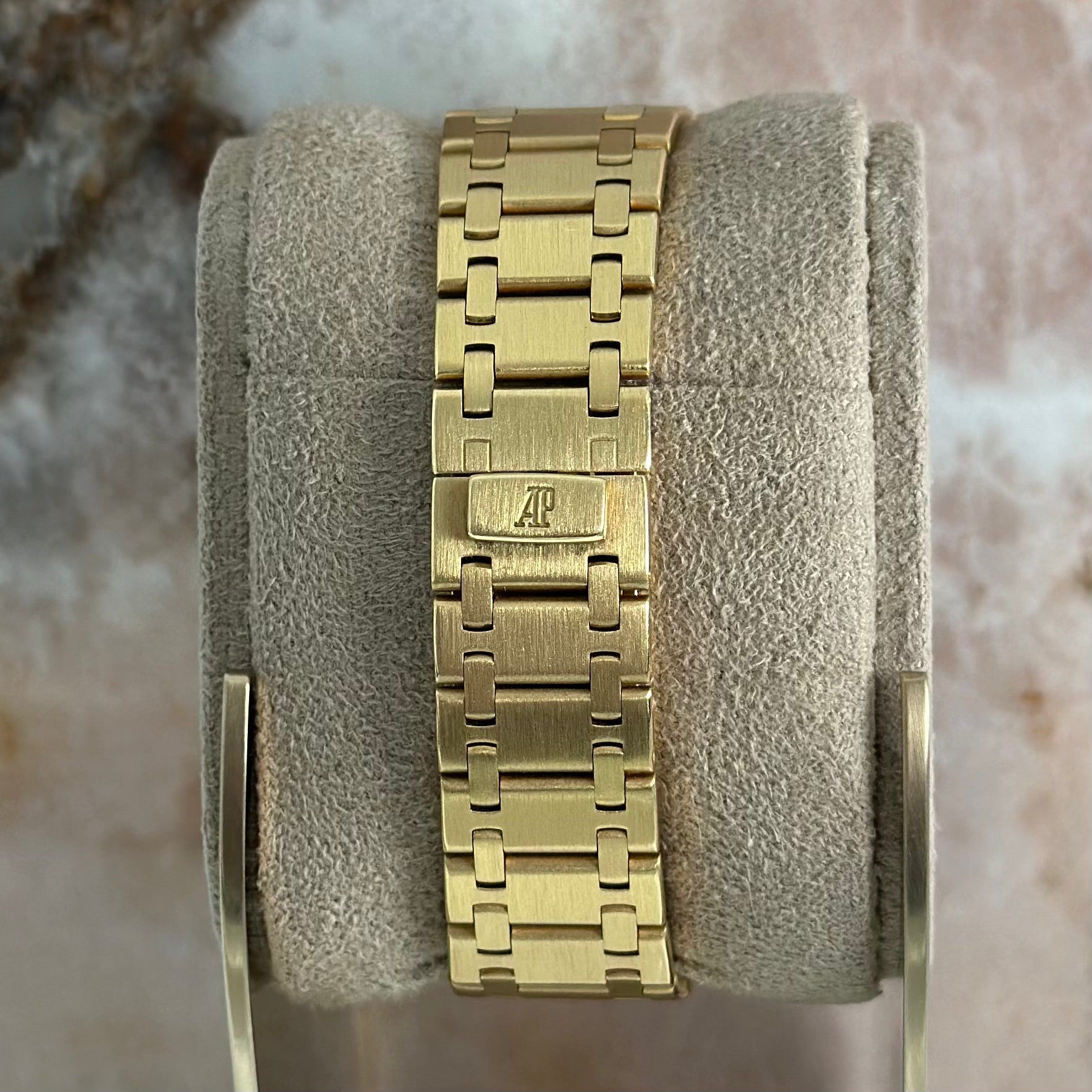 Royal Oak Perpetual Calendar Skeleton Dial REF. 25654BA