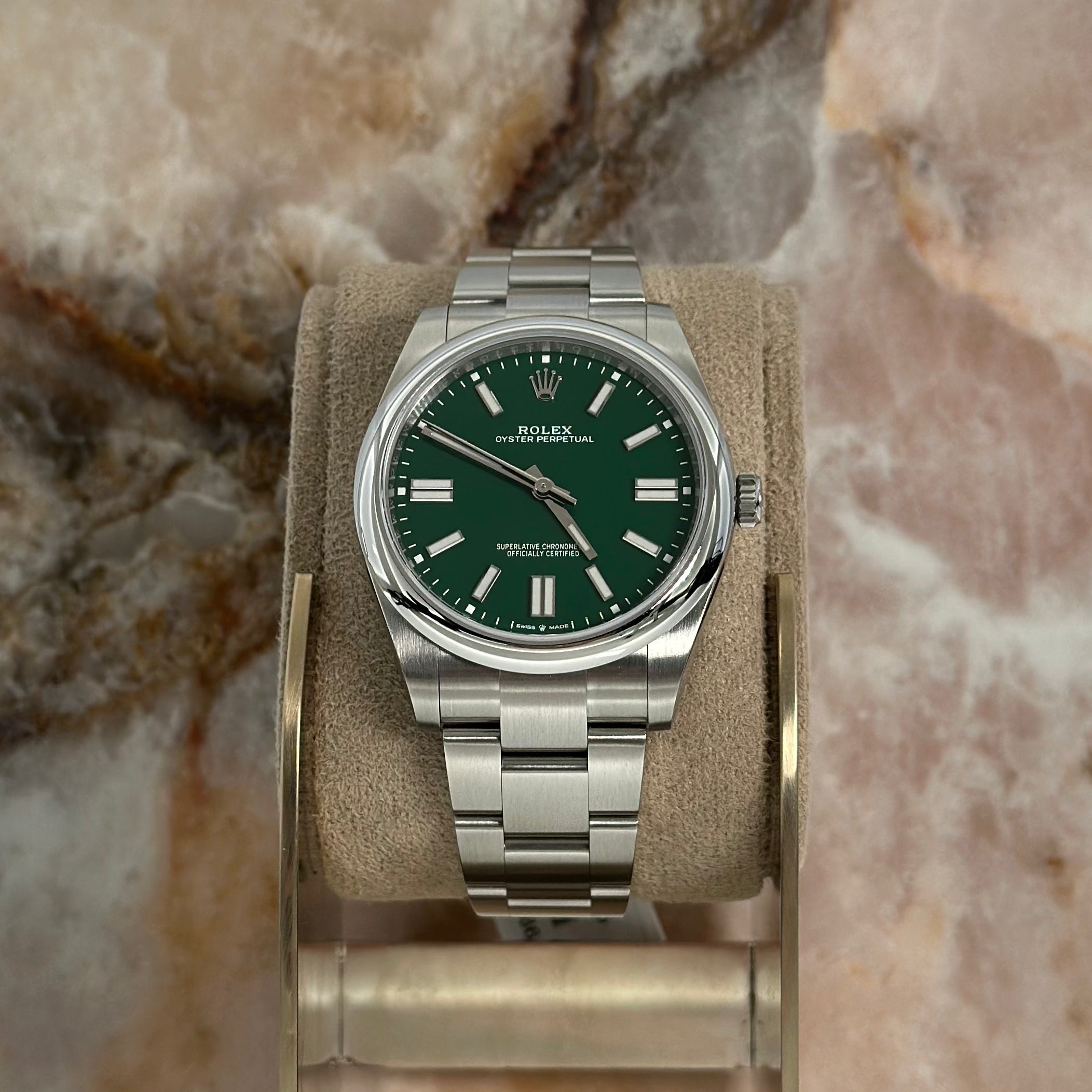 Rolex Oyster Perpetual 41 REF. 124300 S. 1Y9