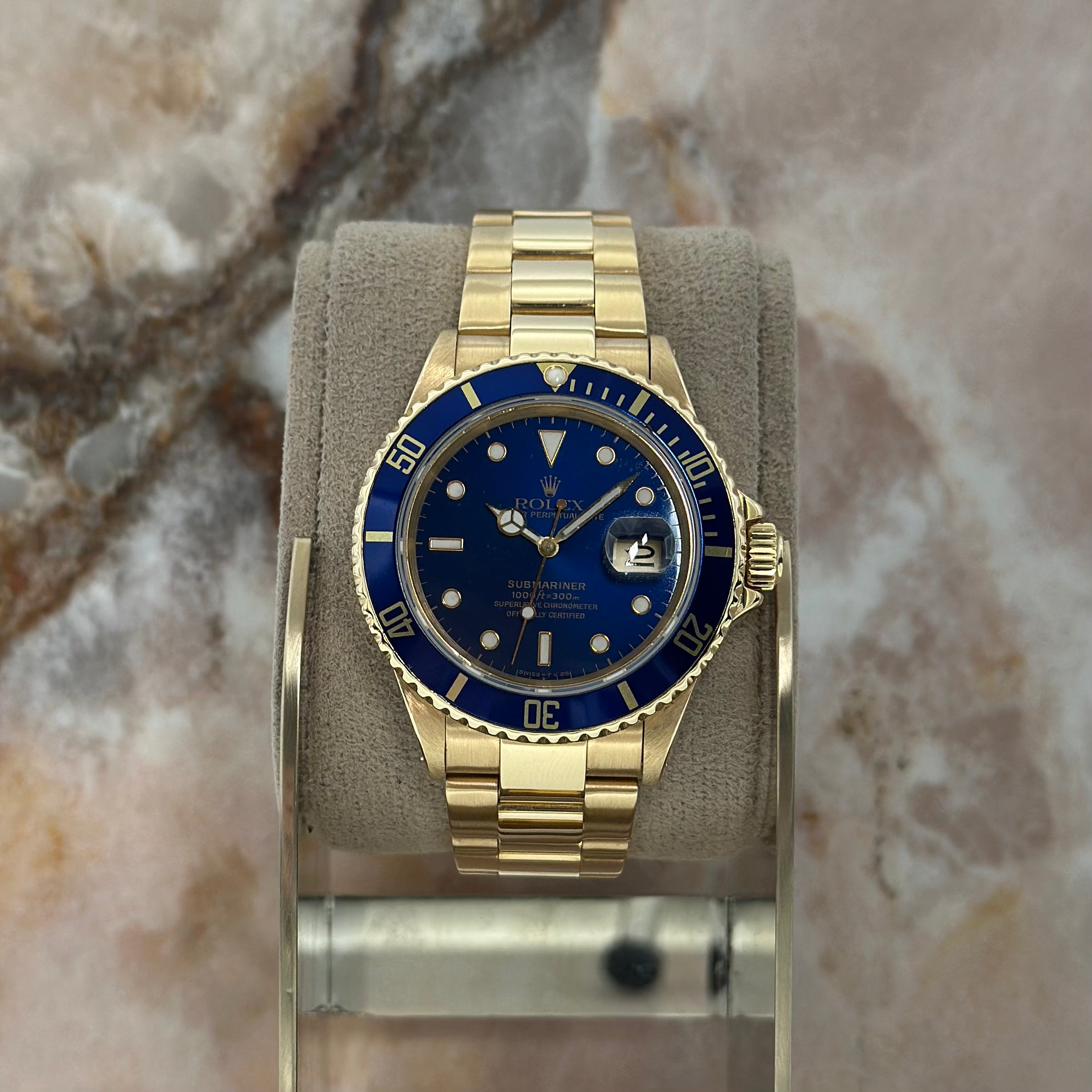 Submariner Date REF. 16618