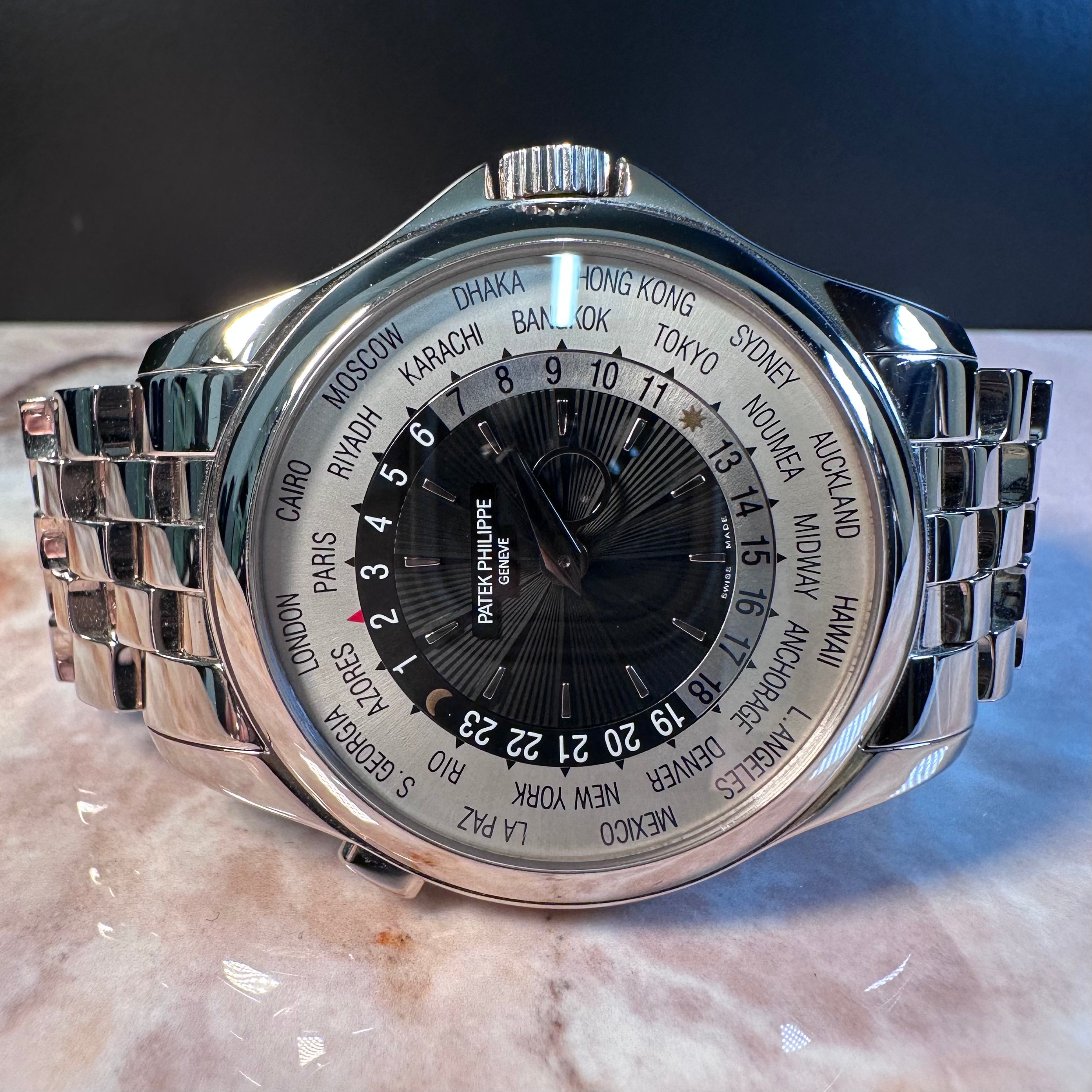 World Time REF. 5130/1G-011