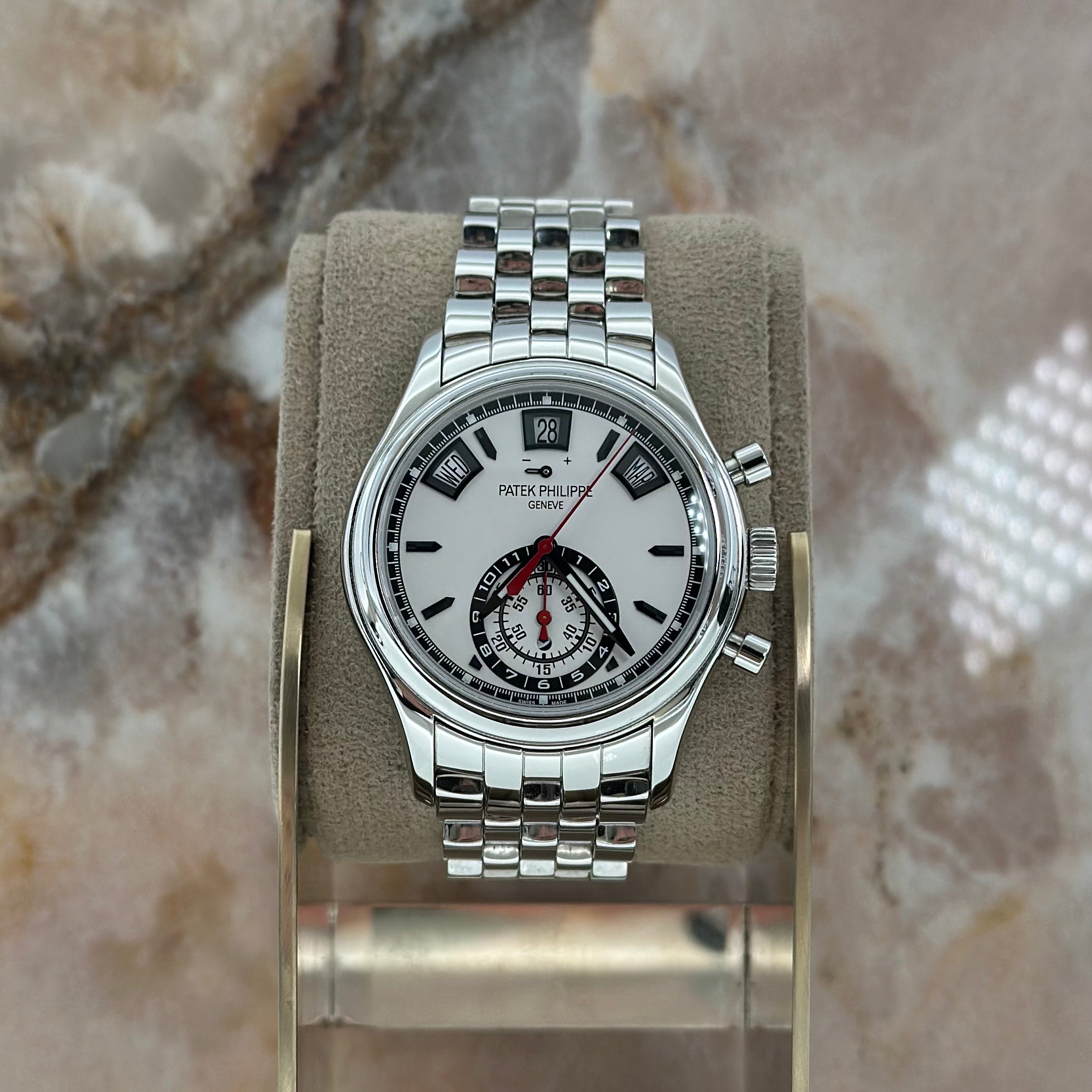 Annual Calendar Chronograph REF. 5960/1A