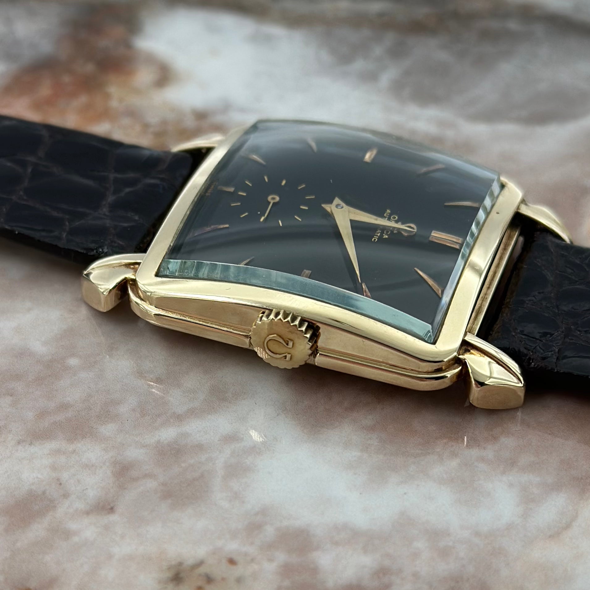 Omega Classic Vintage REF. 3903