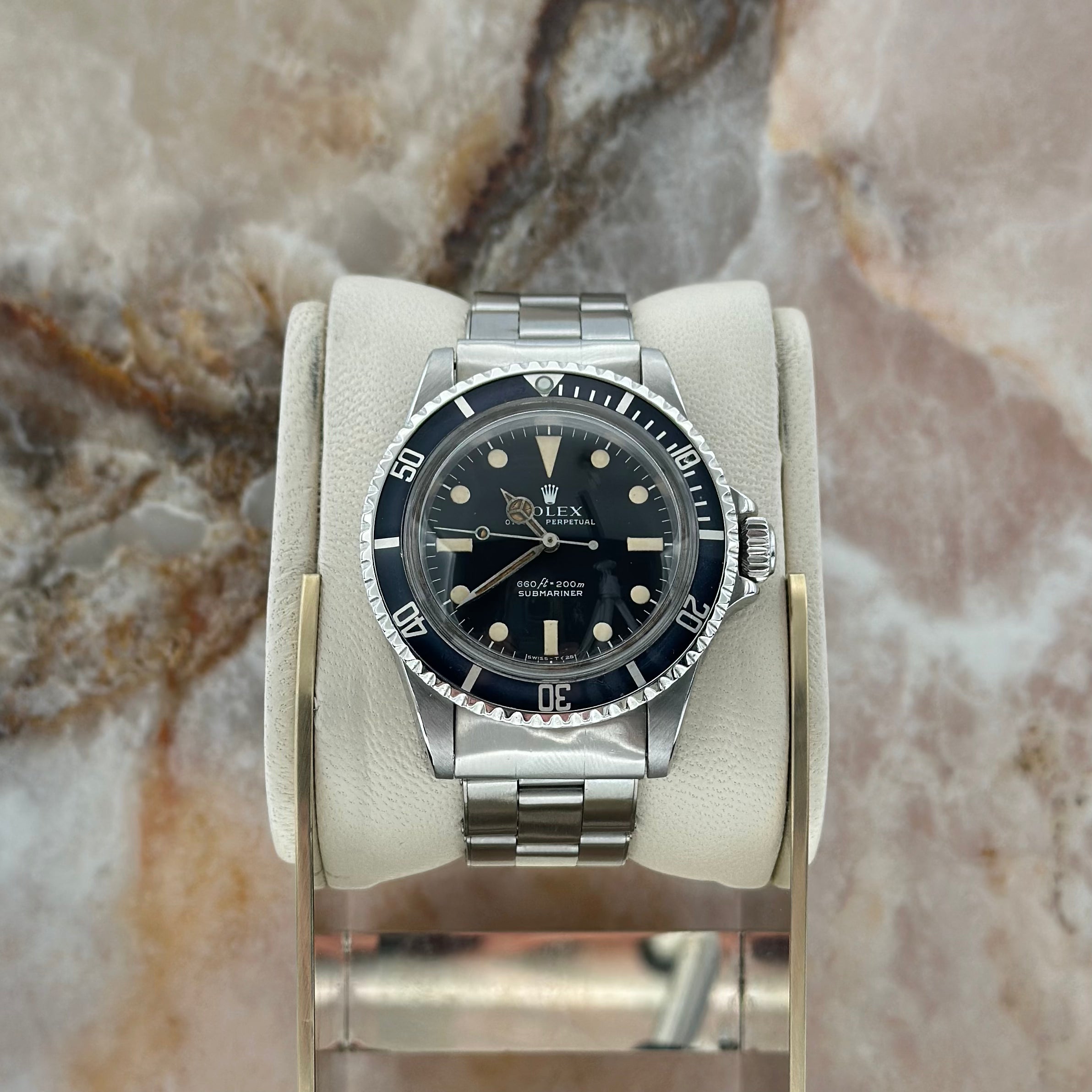 Rolex Submariner (No Date) REF. 5513