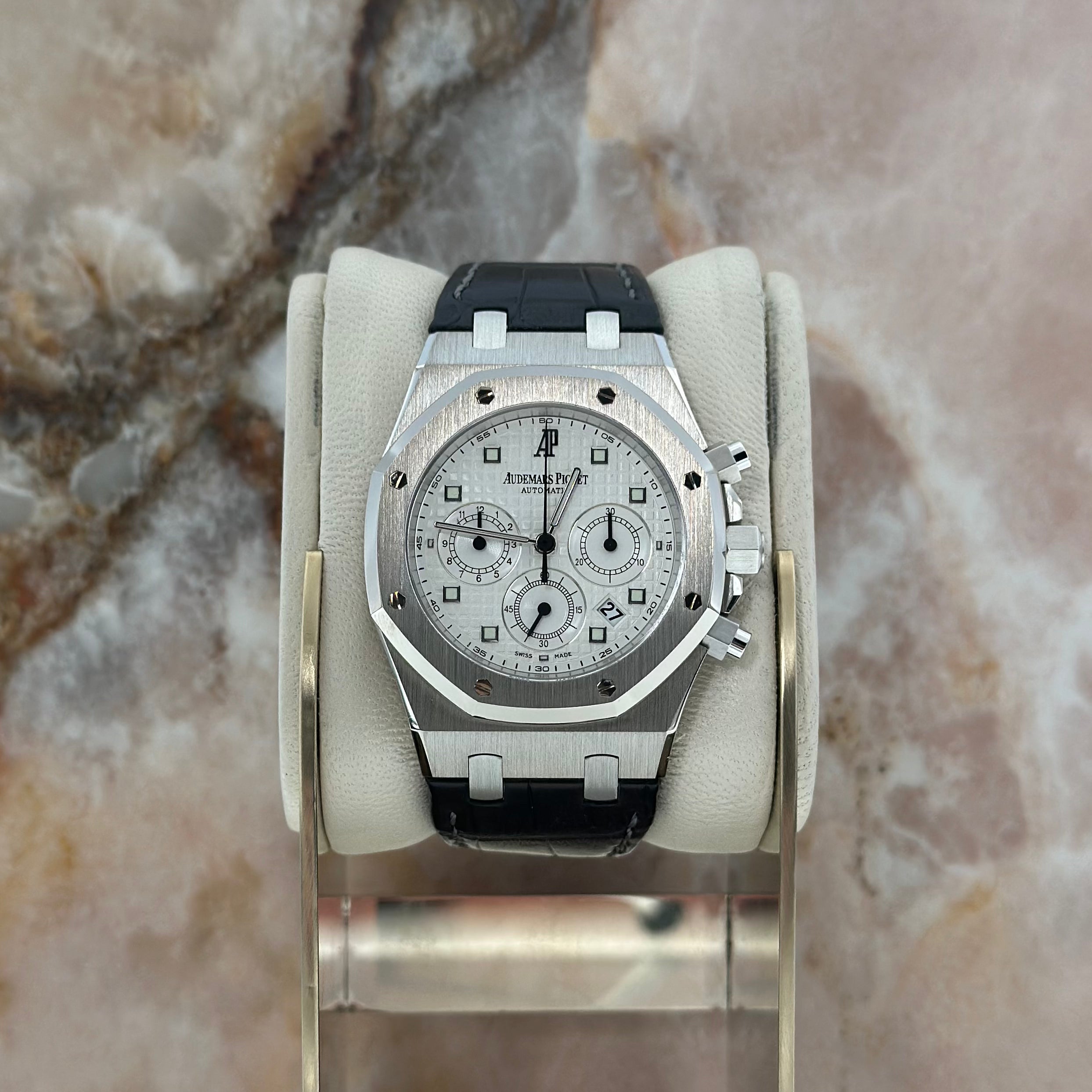 Royal Oak Chronograph REF. 26022BC.OO.D002CR.01