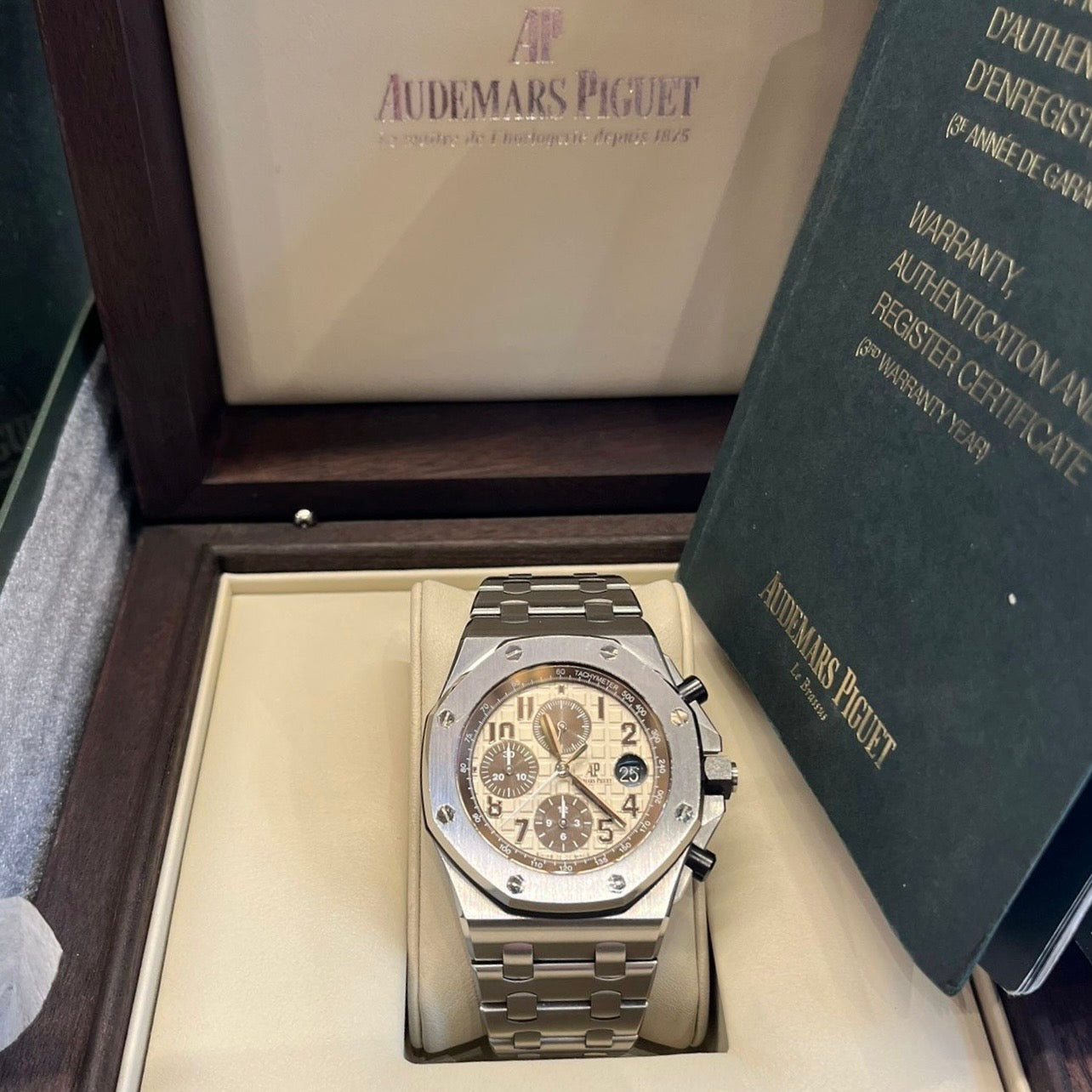 Audemars Piguet Royal Oak Offshore Chronograph REF. 26470ST.OO.A801CR.01