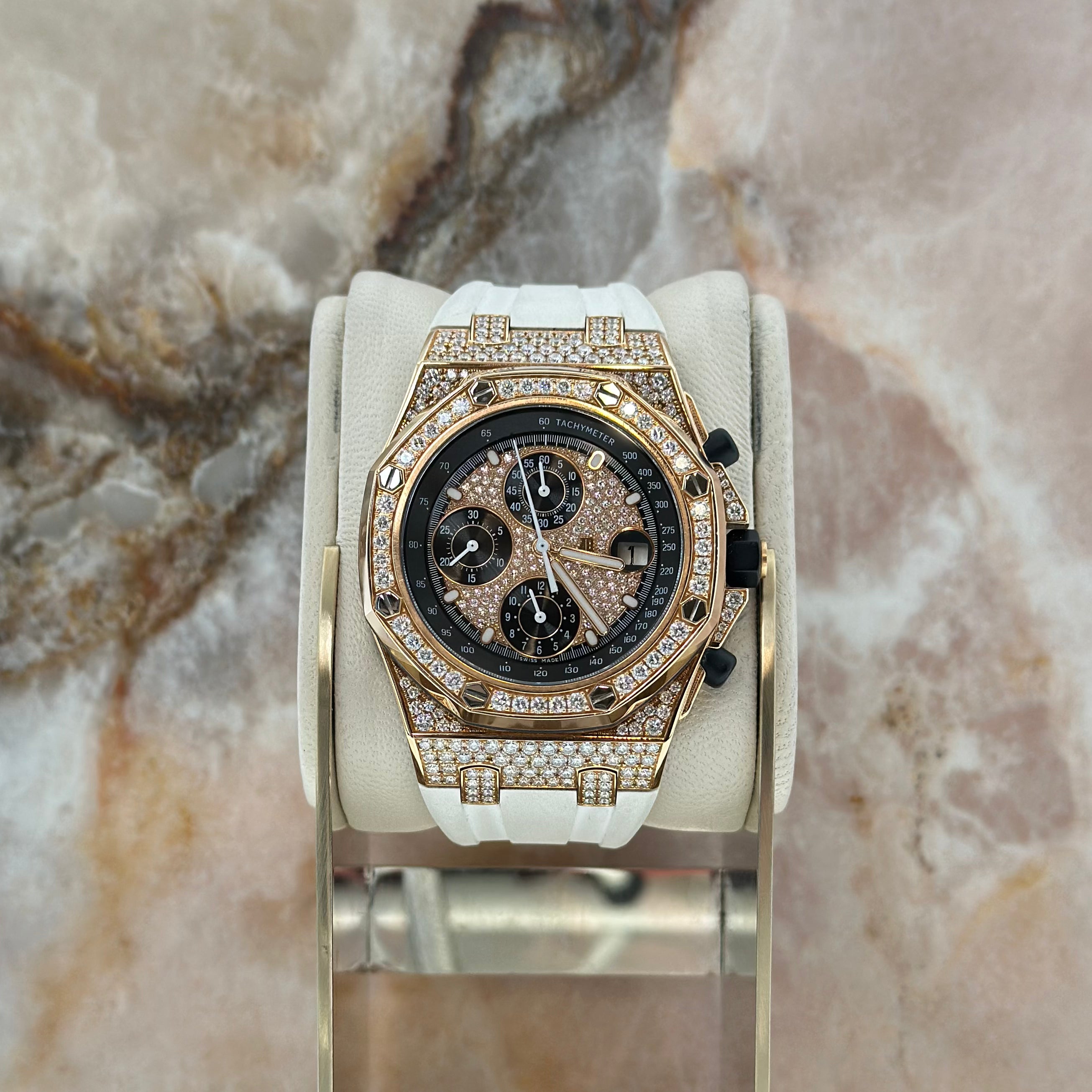 Royal Oak Offshore Factory Diamond Set REF. 26067OR.ZZ.D002CR.01