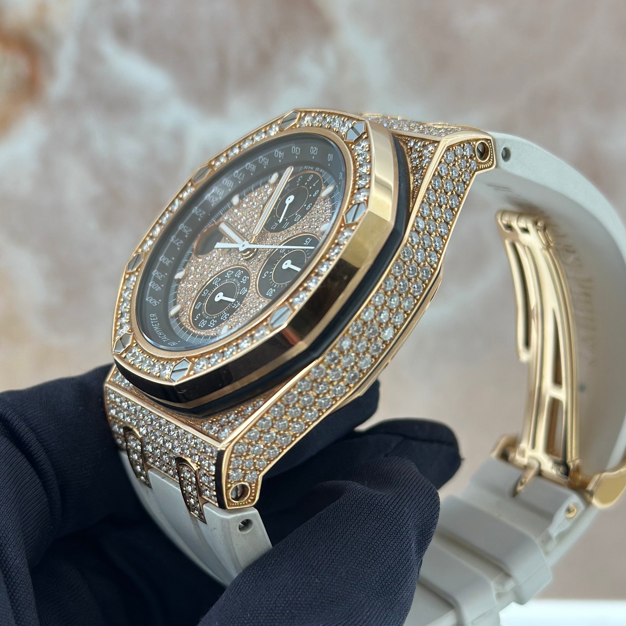 Juego de diamantes de fábrica Royal Oak Offshore REF. 26067OR.ZZ