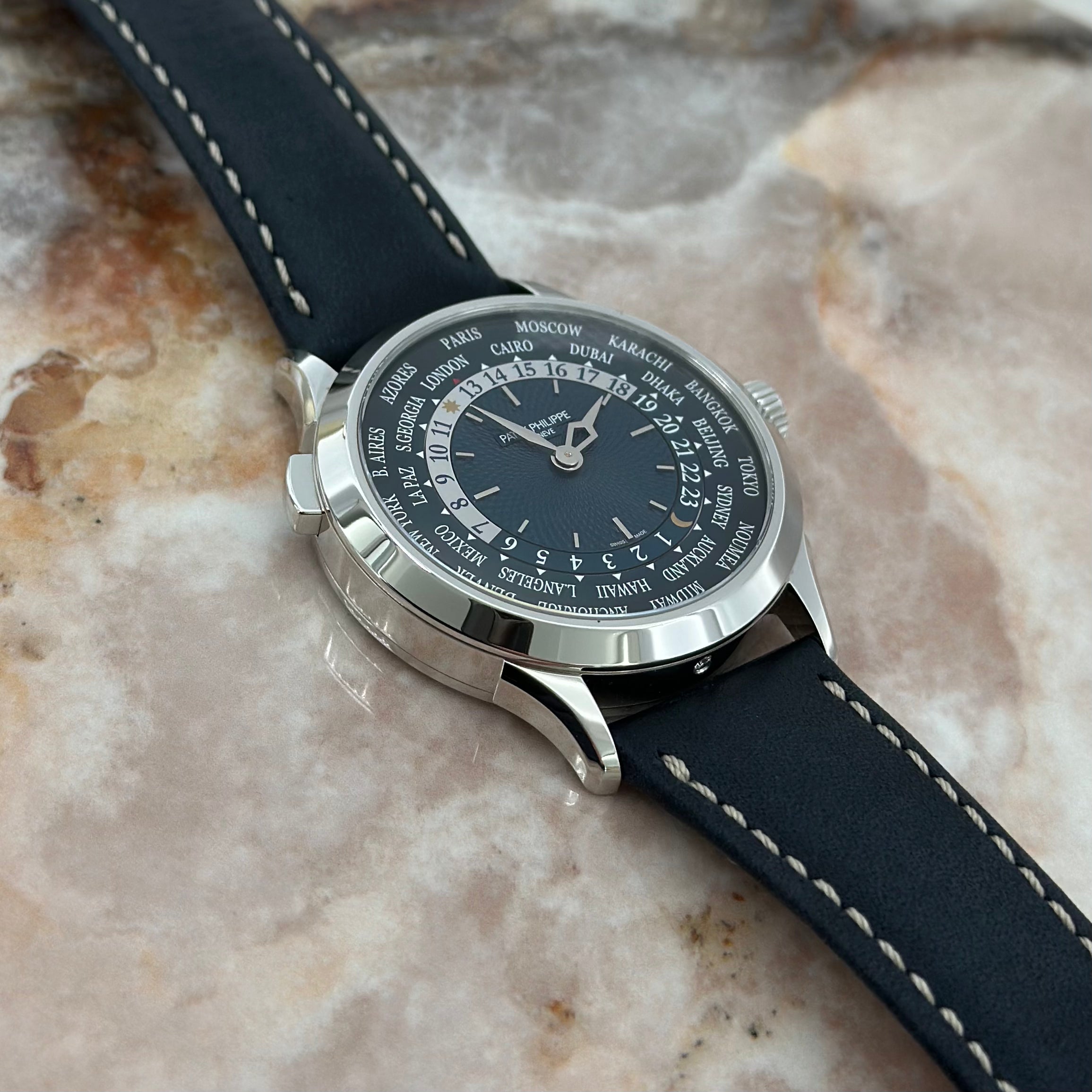 Patek Philippe World Time REF. 5230P-001