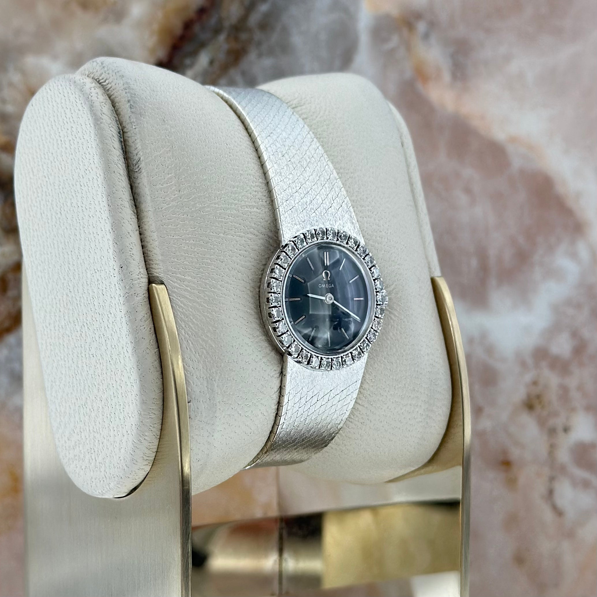 Omega Classic Certificado señora vintage REF. 7199