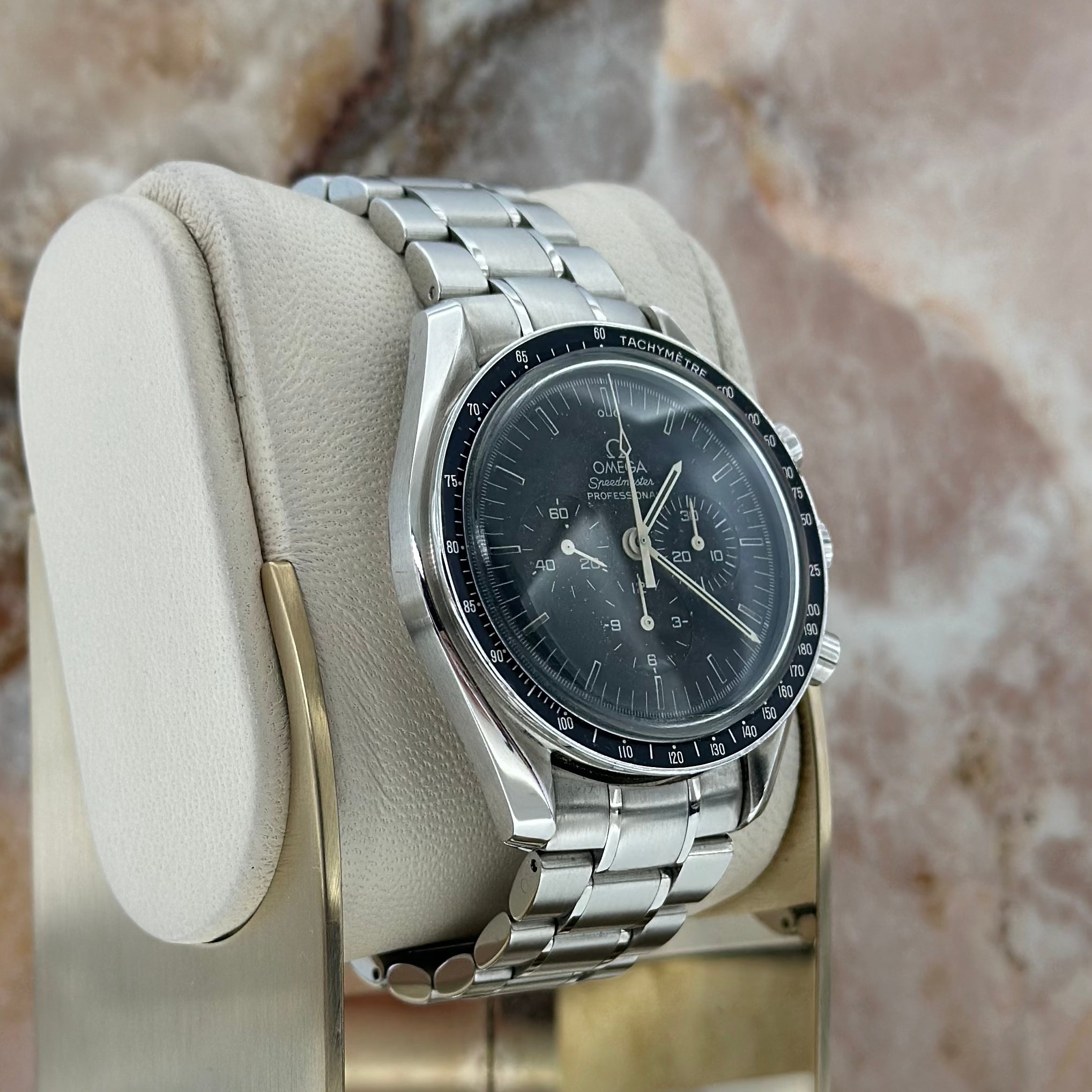 Omega Speedmaster Professional Moonwatch REF. 310.30.42.50.01.001
