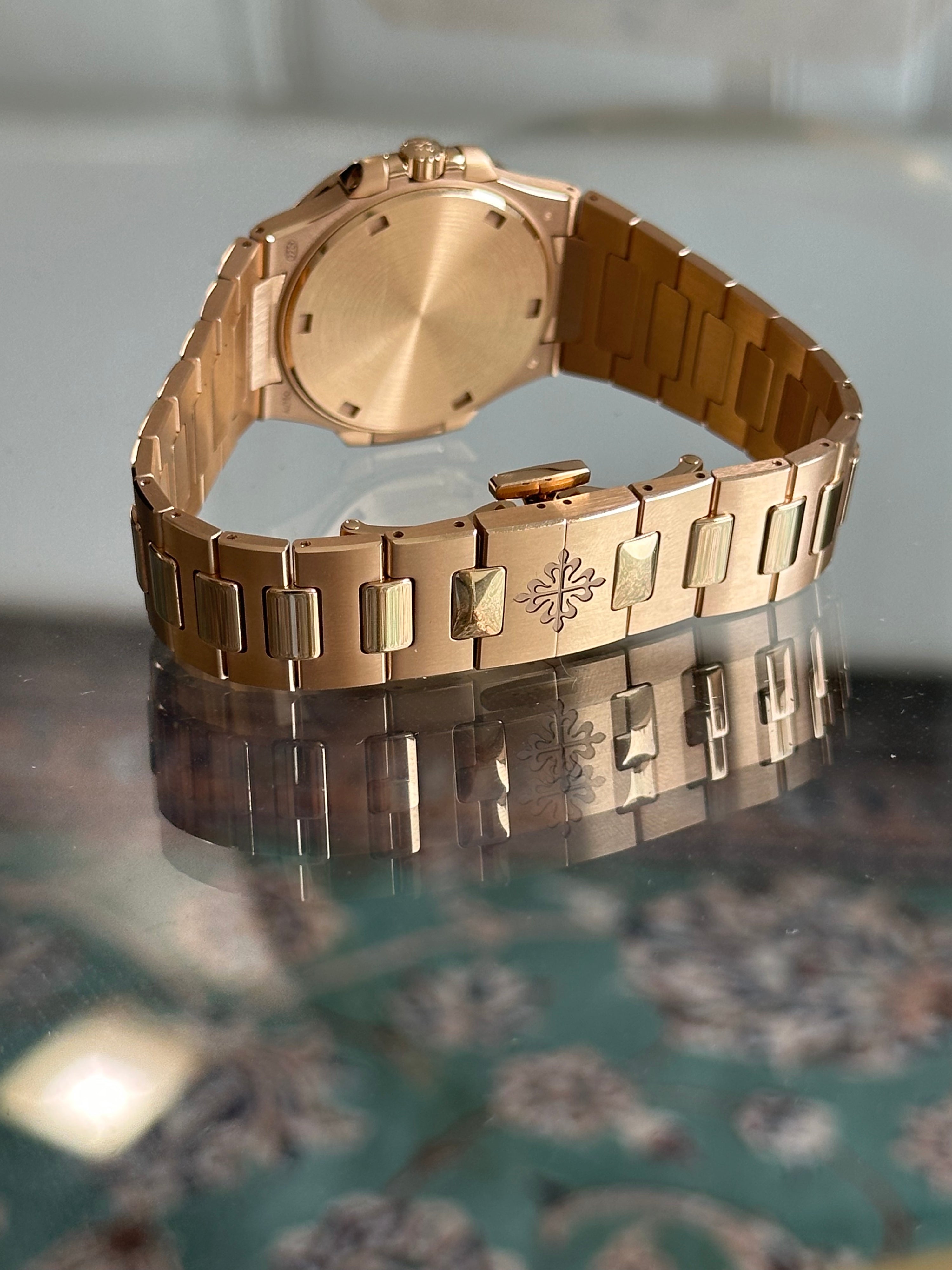 Nautilus REF. 7010 FULL SET