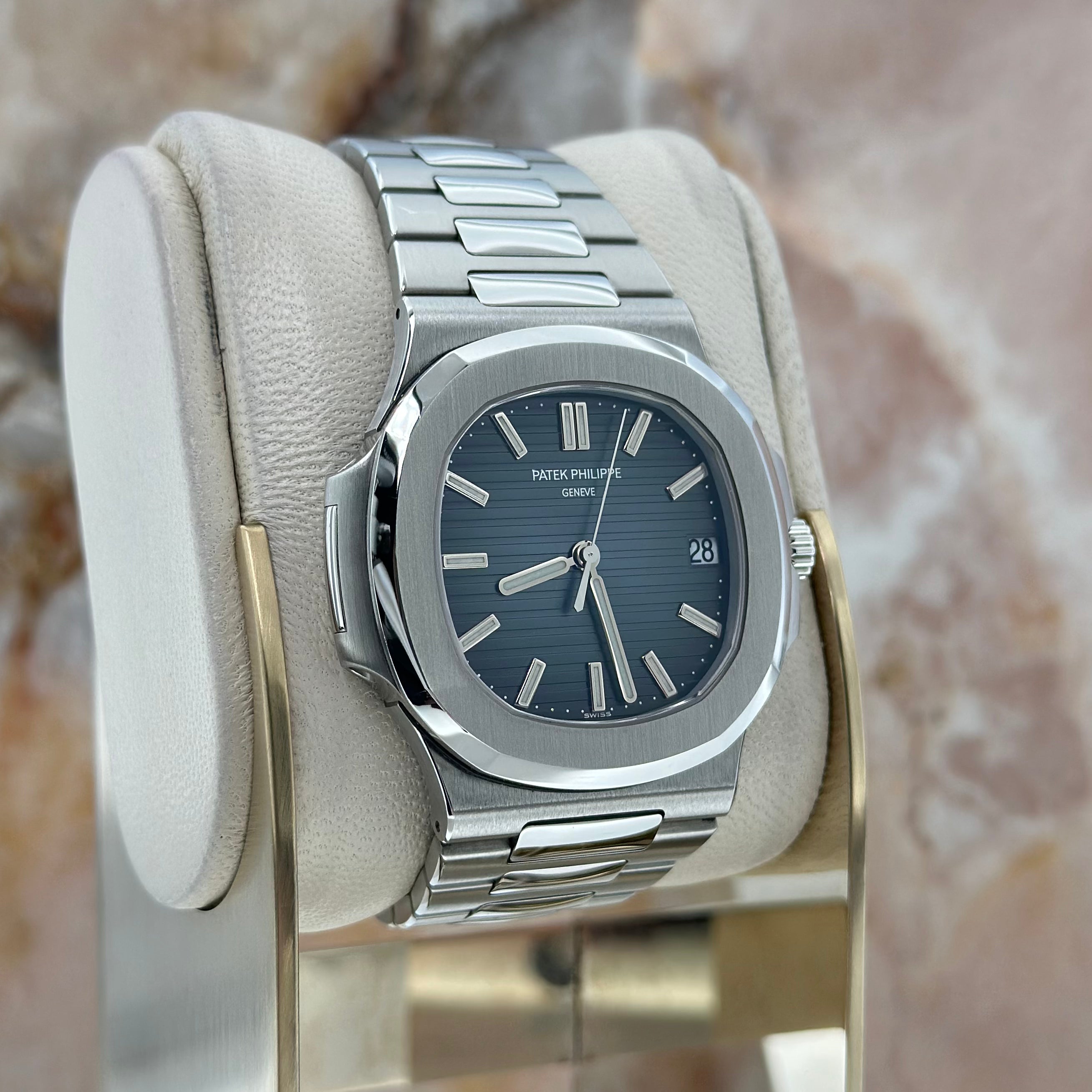 Patek Philippe Nautilus REF. 5711/1A-010